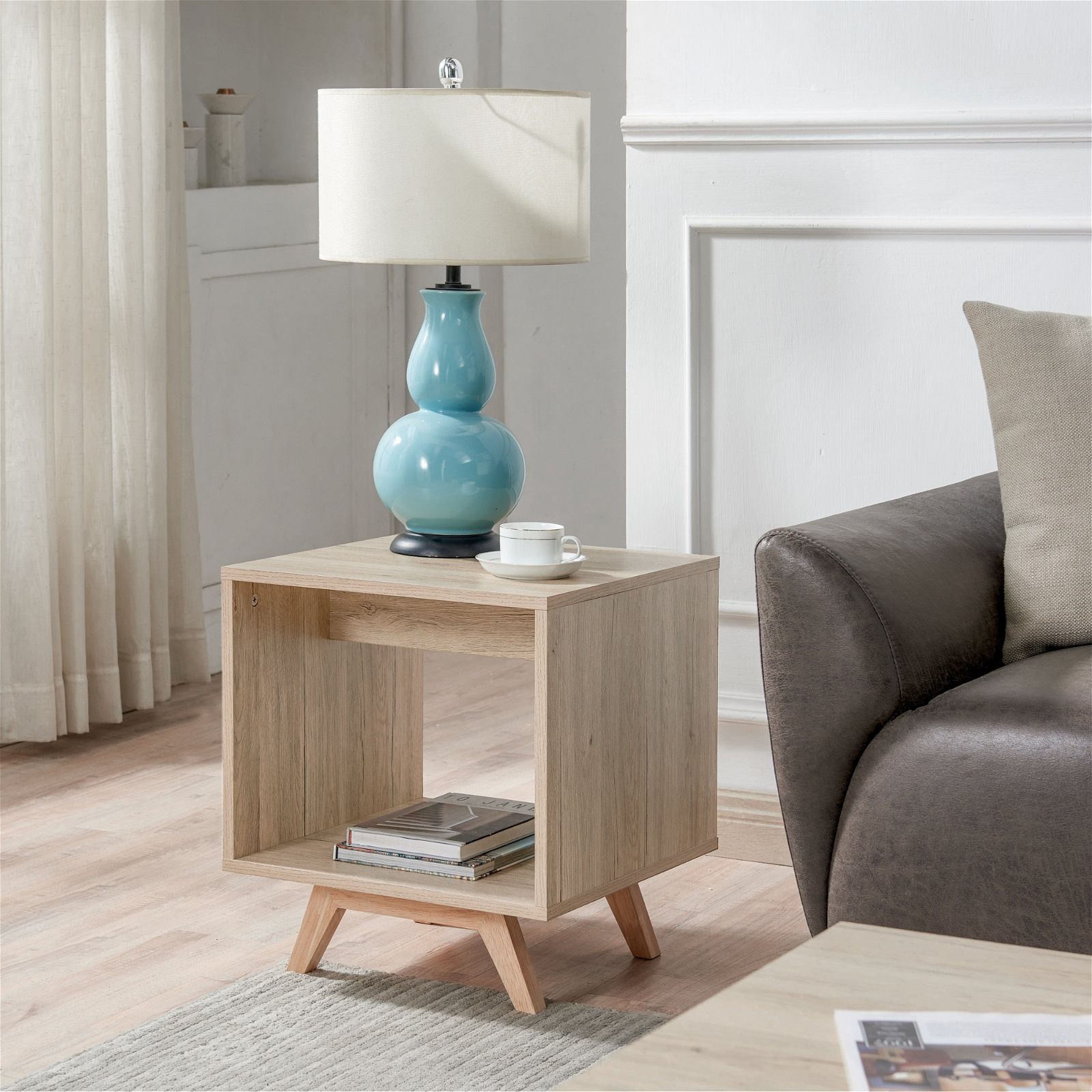 Tauris™ Metro End Table - Light Oak Finish - Modern Side Table for Living Room, Bedroom & Office - Perfect for Small Spaces & Home Decor