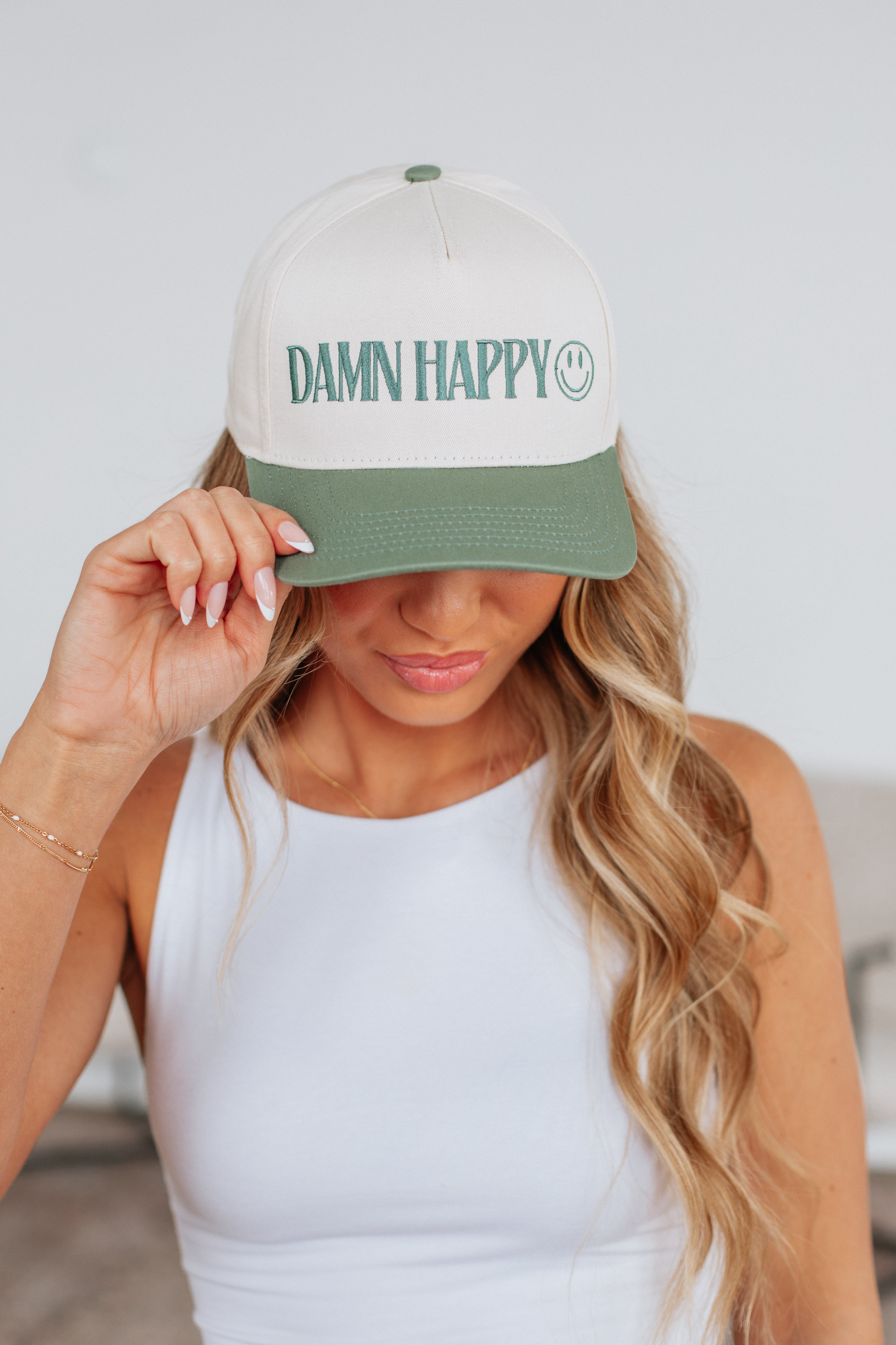 Damn Happy Trucker Hat - Adjustable Snapback Cap for Men & Women - Perfect for Outdoor Activities, Sports, and Casual Wear