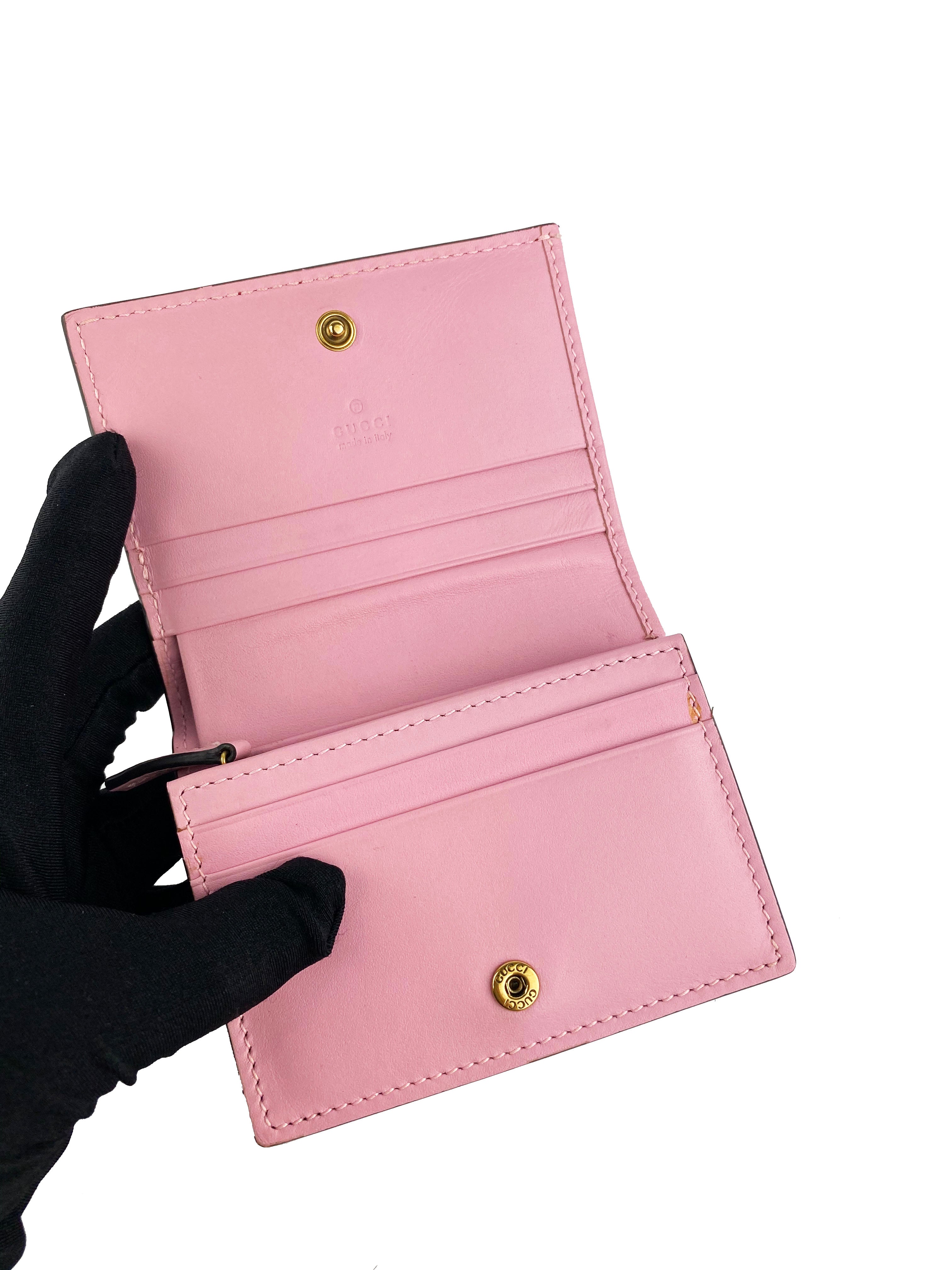 Gucci Lilith Bee Compact Wallet for Women - Luxury Designer Wallet with Bee Motif - Perfect for Everyday Use, Travel & Gifting