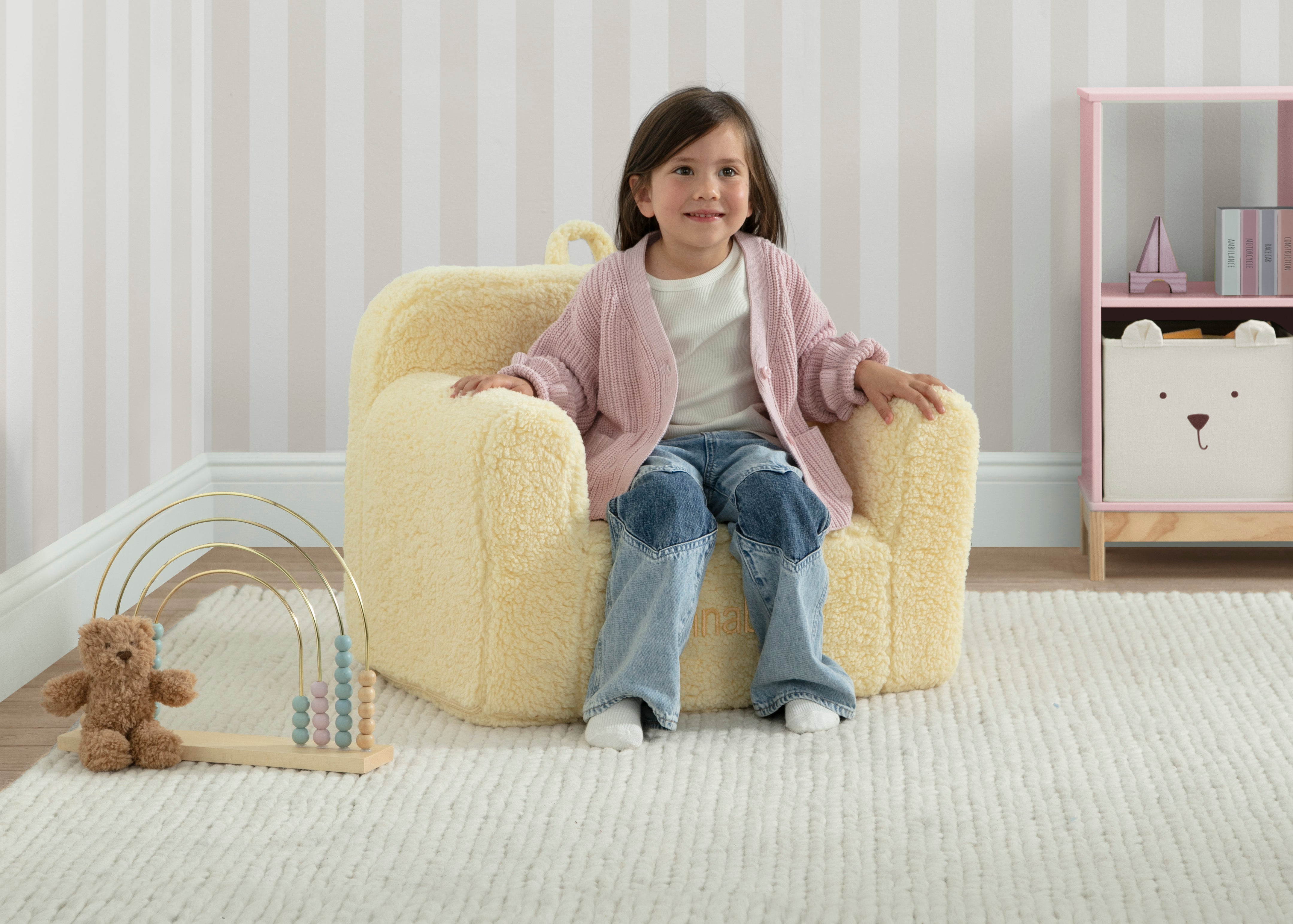 Personalized BabyGap Sherpa Chair - Cozy & Custom Kids' Seat for Nursery, Bedroom, or Playroom - Perfect for Reading, Relaxing & Snuggling
