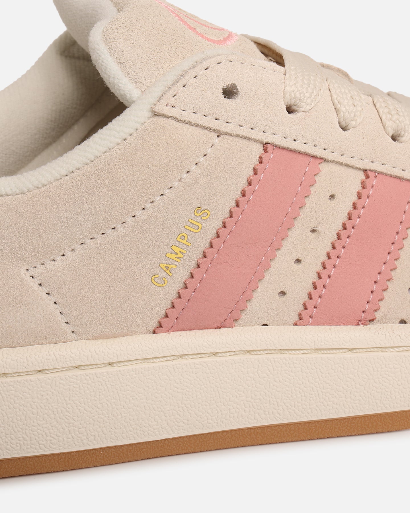 Adidas Women's Campus 00s Sneakers - Cream White Retro Running Shoes for Women | Casual Streetwear & Gym Workout Fashion
