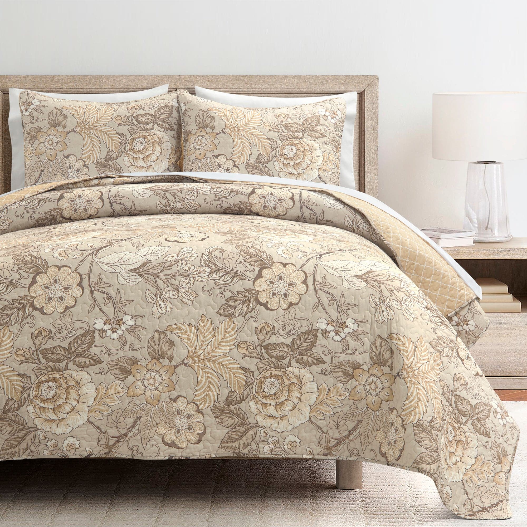 Sydney 3 Piece Quilt Set - Queen Size Bedding Set with Soft Microfiber, Lightweight & Breathable - Perfect for All Seasons, Home Decor & Guest Room