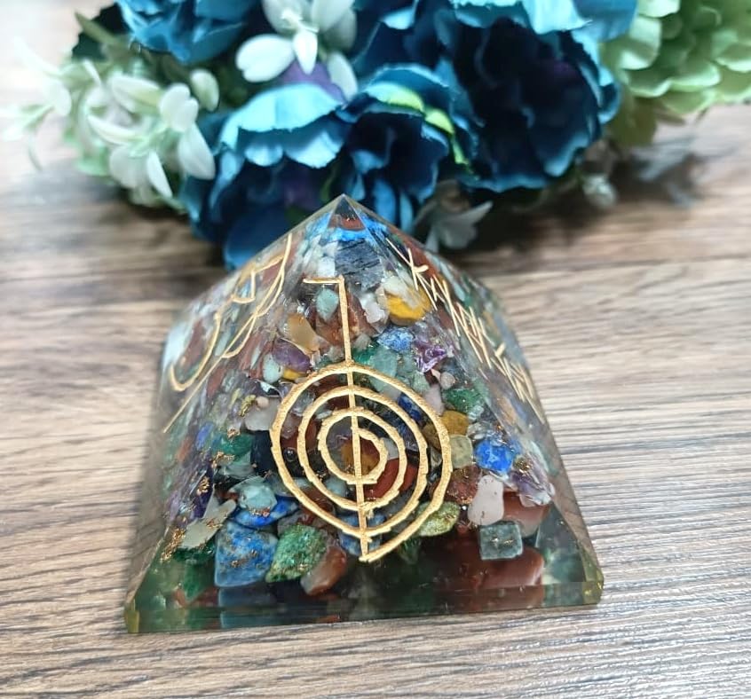 Jet Orgone Chakra Pyramid with Usui Symbol - 7 Chakra Agate Stone for Reiki Healing, Meditation & Energy Generator - Perfect for Home Decor, Yoga Studio & Spiritual Healing Space
