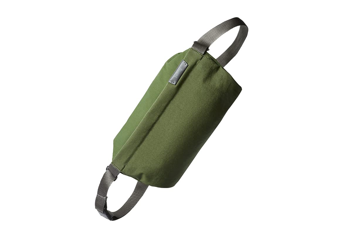 Bellroy Sling Bag 7L - Crossbody Bag for Men & Women - Water-Resistant Ranger Green - Perfect for Travel, Hiking & Everyday Carry