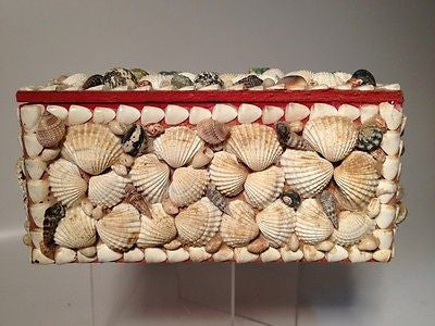 Vintage Jewelry Trinket Box with Seashell Decor - Perfect for Gift Giving, Home Decor & Organizing Rings, Necklaces & Keepsakes