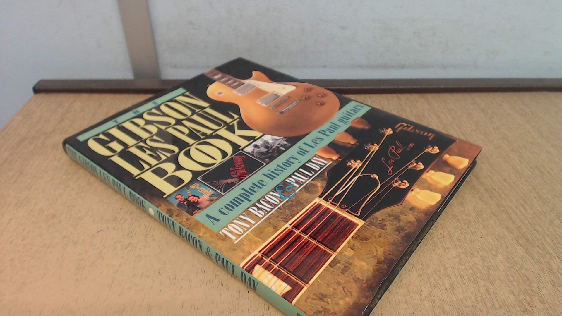 The Gibson Book (Profile Series) - Biography, Music History & Artist Insights | Perfect for Musicians, Fans & Collectors