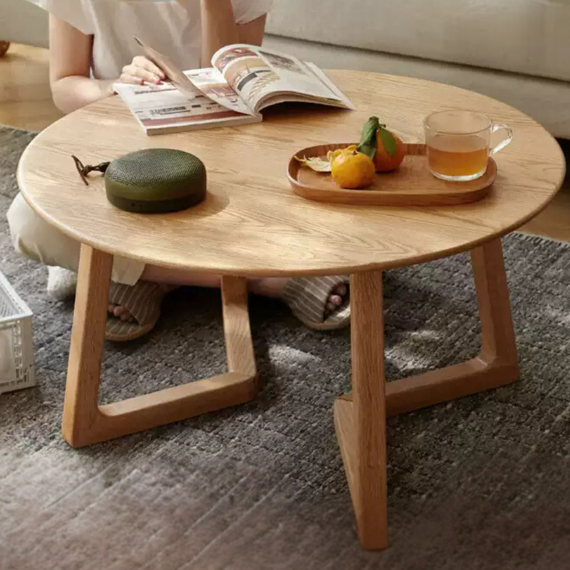 Solid Oak Wood Round Coffee Table - Rustic Modern Living Room Centerpiece for Home Decor & Relaxing with Family
