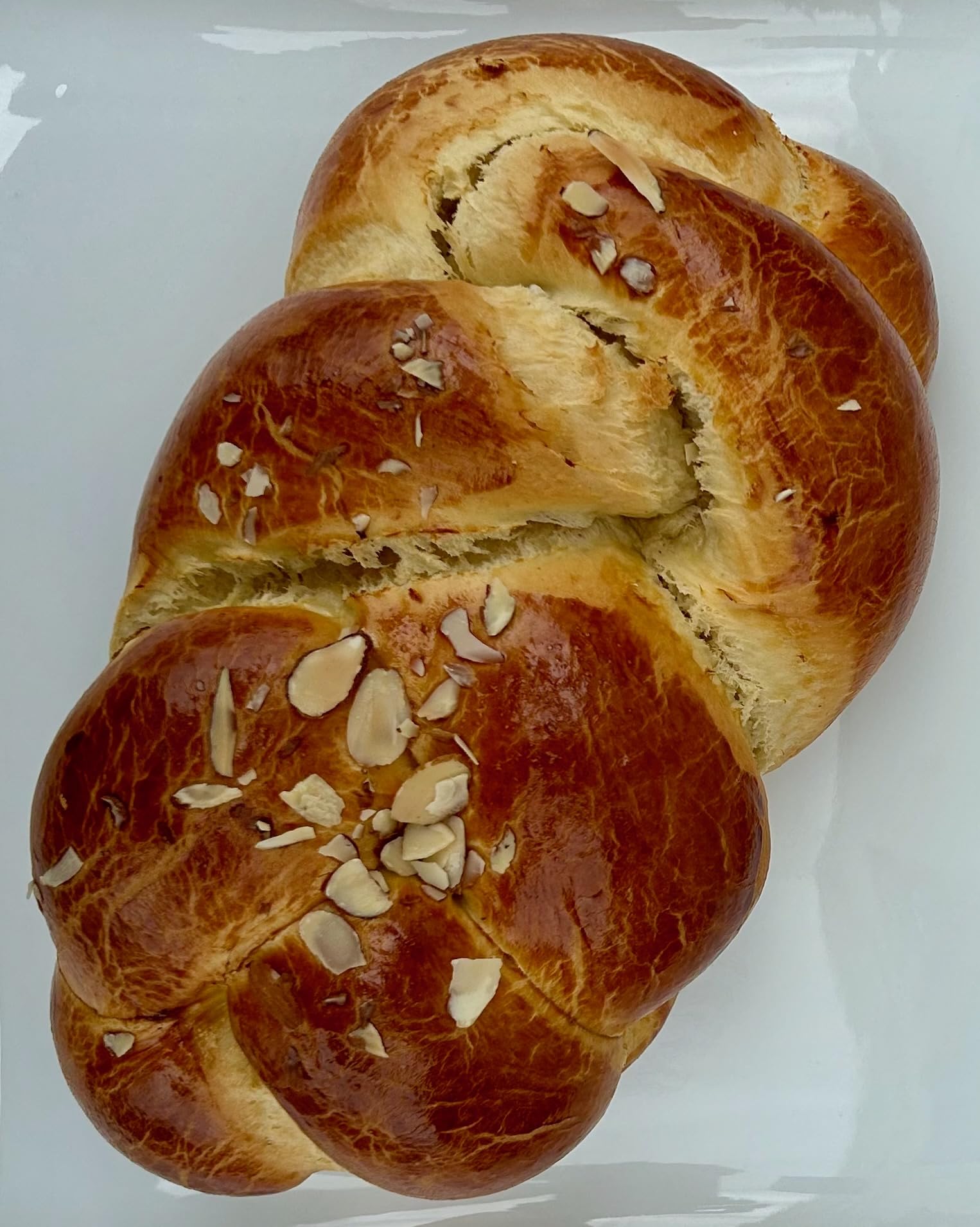 Traditional Greek Tsoureki Bread with Mahlepi - 1.5 lb Sweet Easter Braided Loaf | Perfect for Holiday Celebrations, Breakfast & Gift Giving