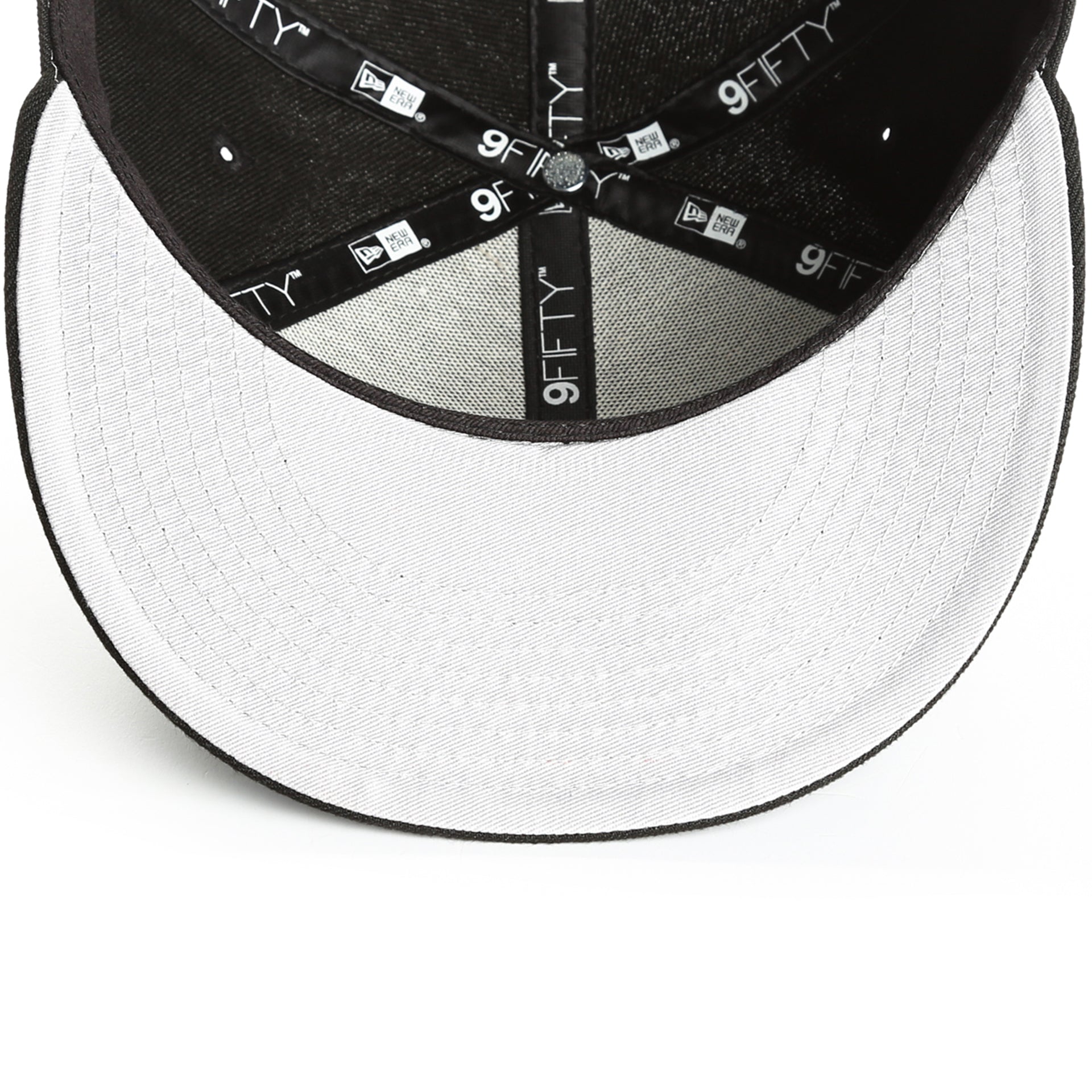 New Era 9Fifty San Francisco Giants Snapback Hat - Black | Adjustable Baseball Cap for Men & Women | Perfect for Sports Games, Casual Wear & Fan Collections