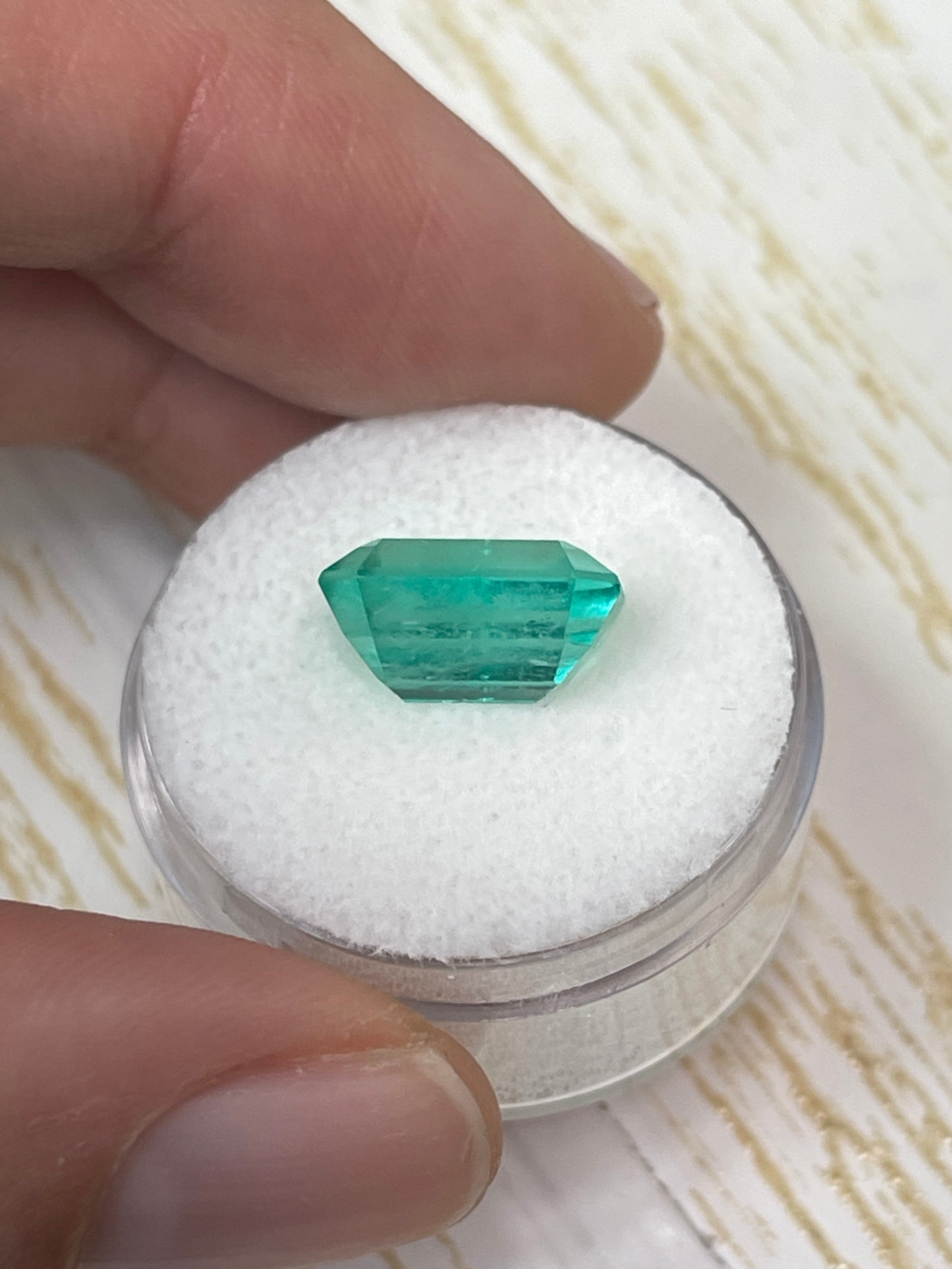 5.54 Carat 12.5x9mm Spring Green Natural Loose Colombian Emerald - Elongated Emerald Cut Gemstone for Jewelry Making, Engagement Rings & Luxury Gifts