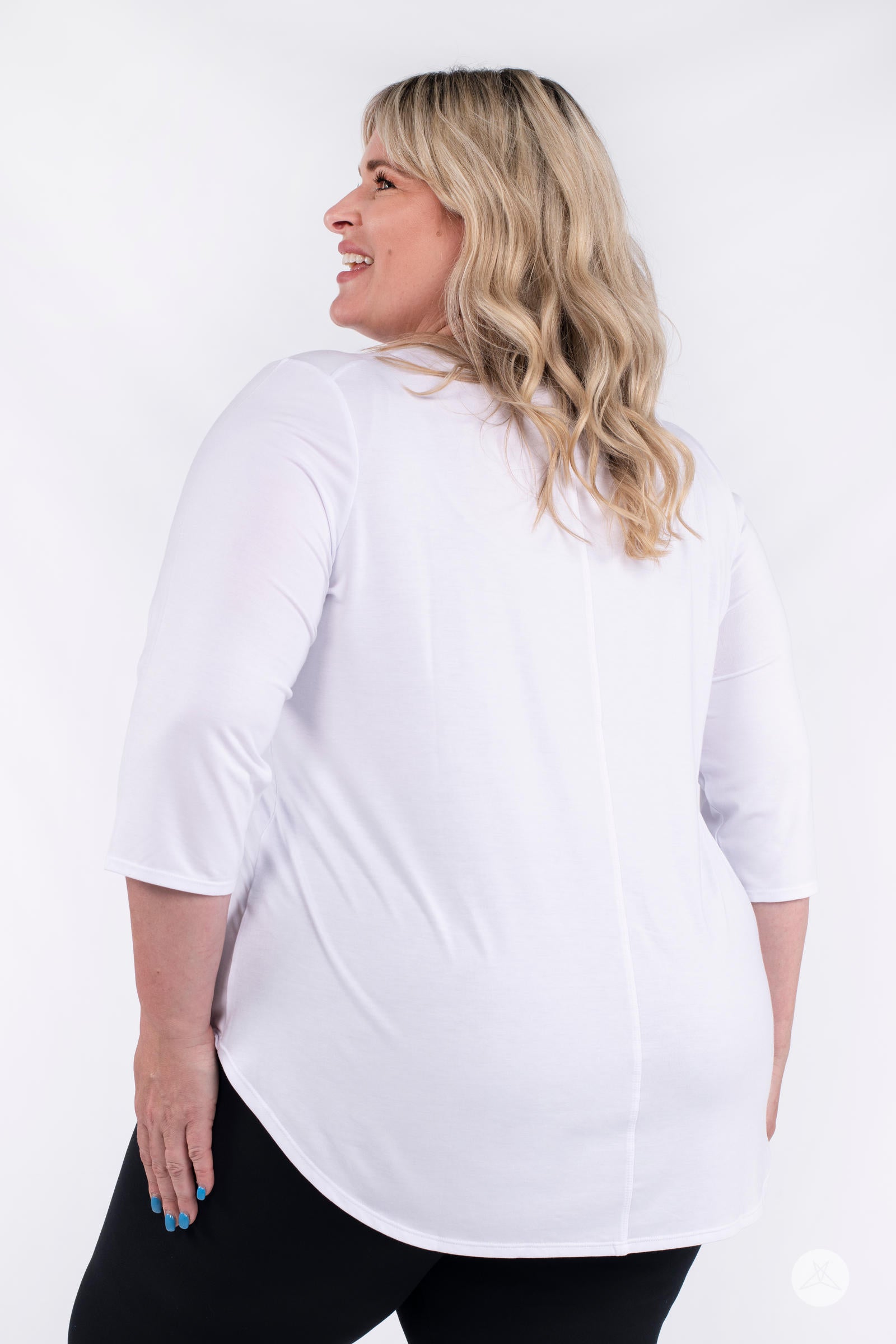 Classic 3/4 Sleeve T-Shirt for Women - Soft Cotton Casual Top for Everyday Wear, Workouts & Layering