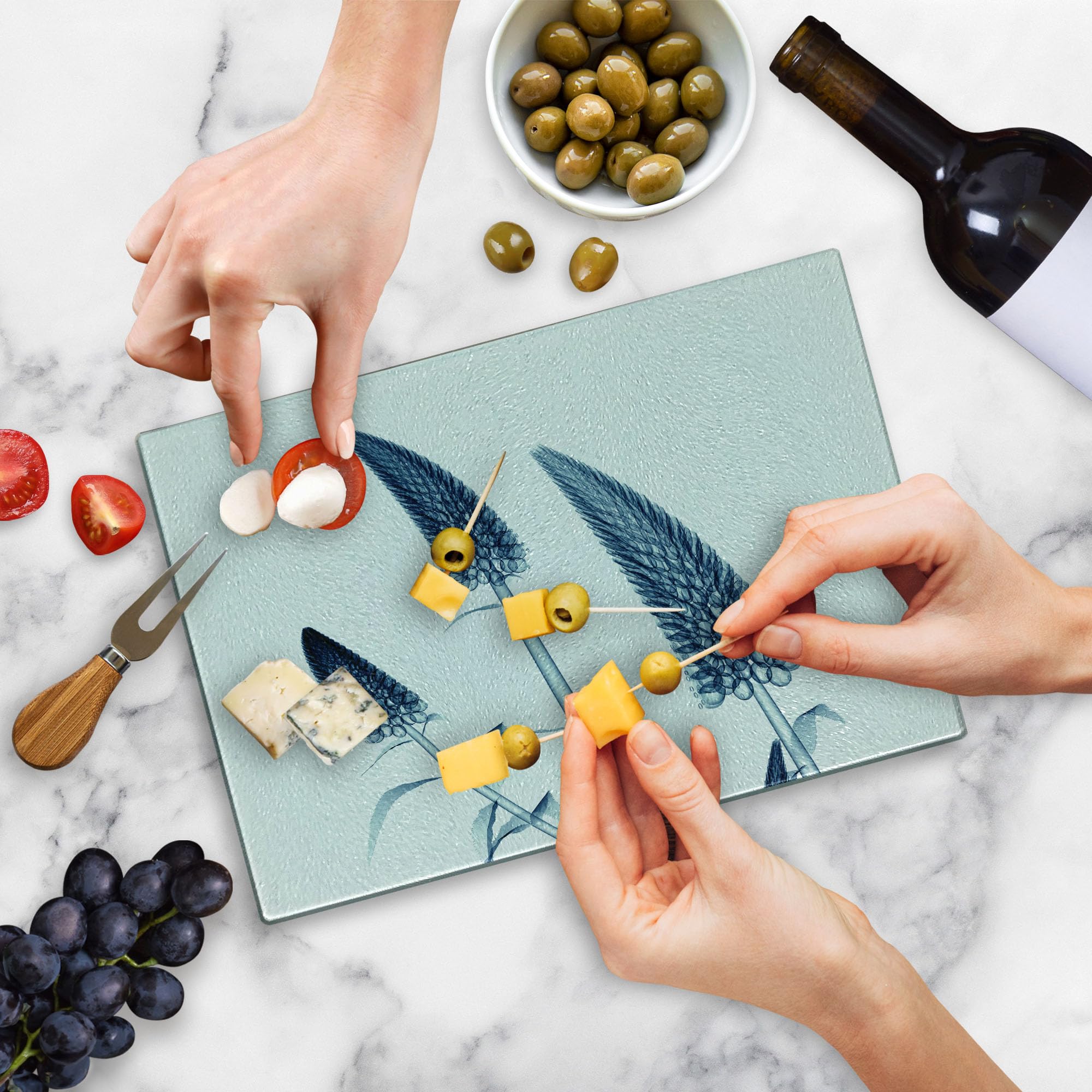 Ambesonne Floral Glass Cutting Board - Gooseneck Loosestrife Flower X-ray Art Print - Decorative Tempered Glass Serving Tray - Small Size Teal & White - Perfect for Cheese Platters, Charcuterie Boards & Kitchen Decor