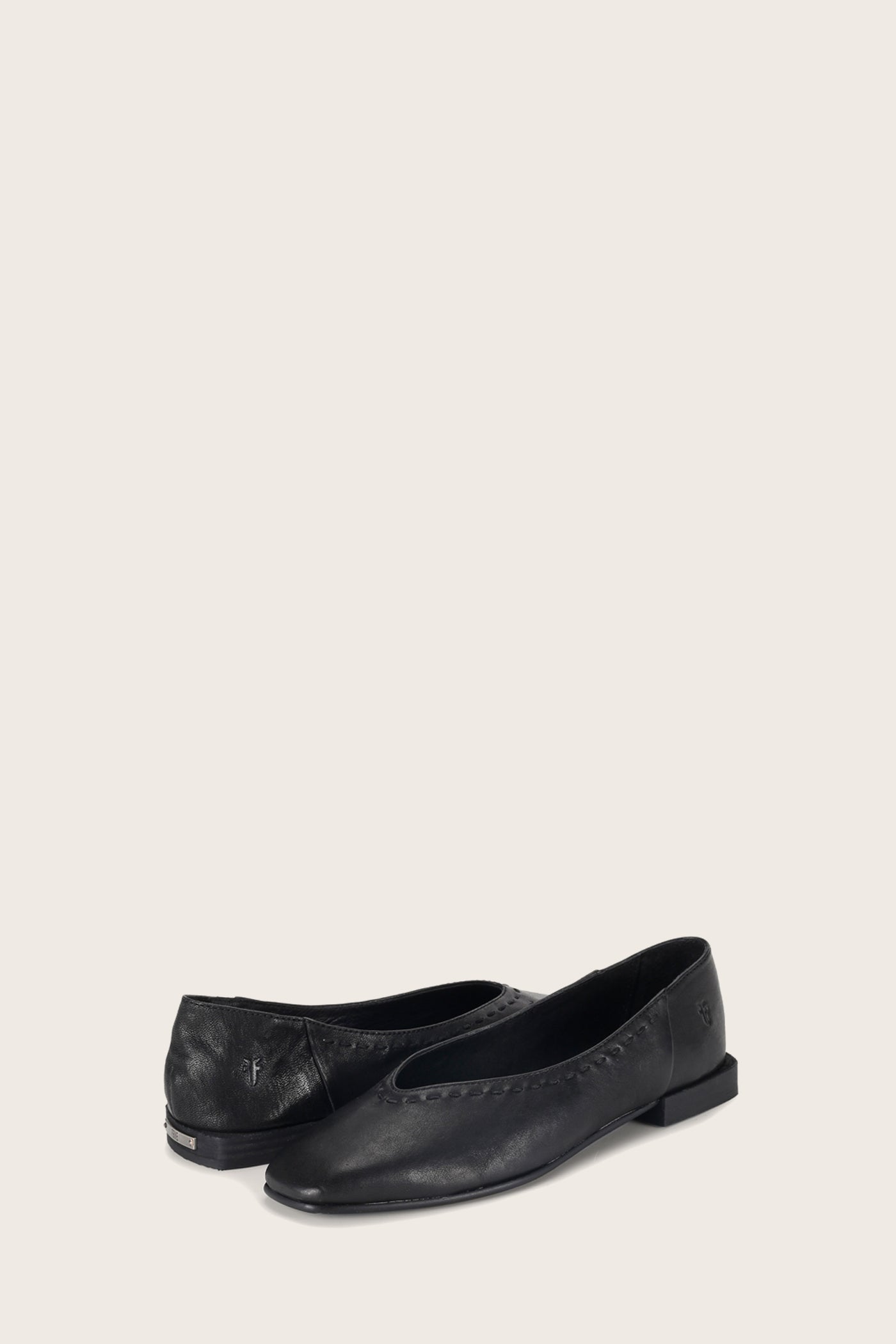 Claire Flat Shoes - Pre-Owned & Stylish Women's Flats for Casual Wear, Work & Everyday Comfort
