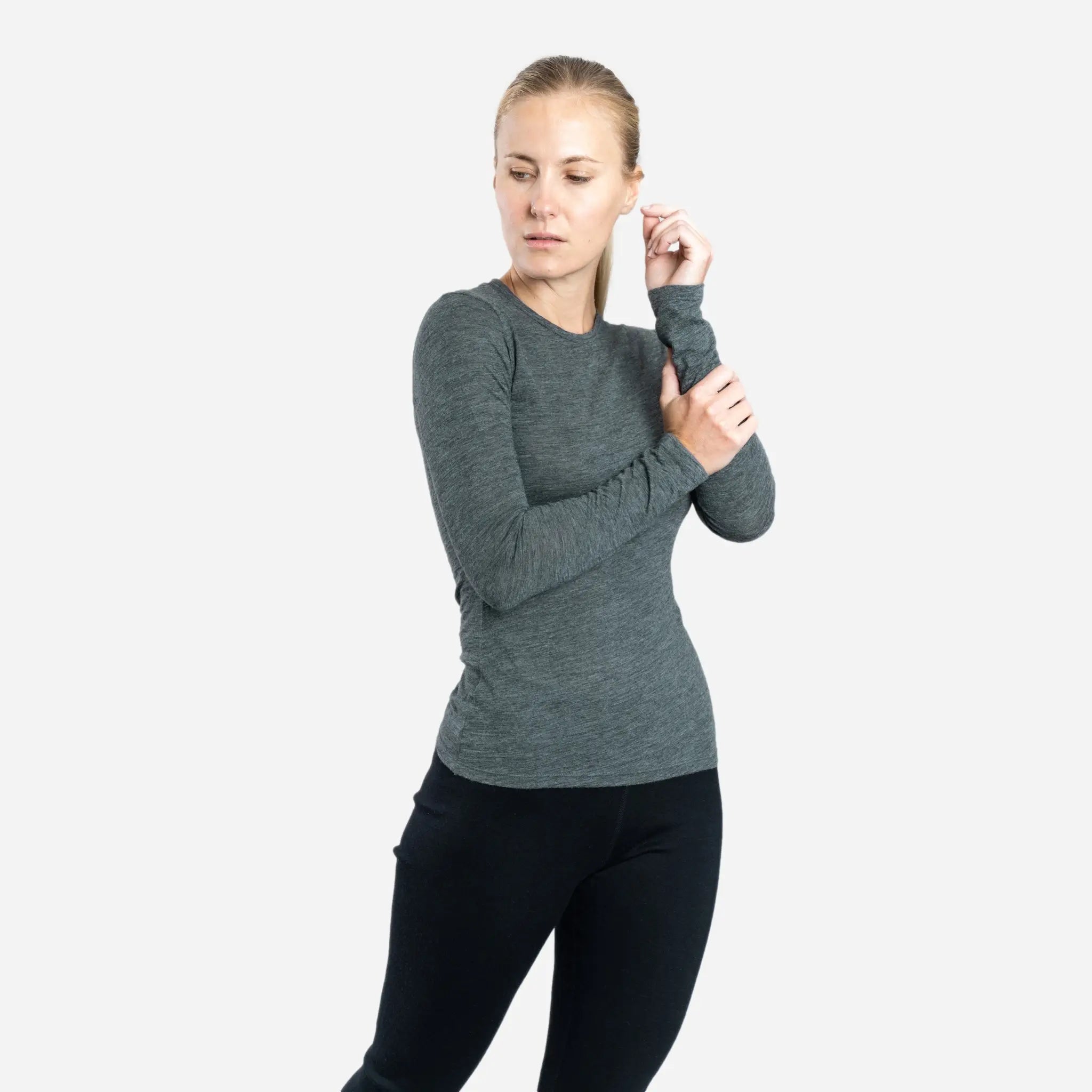 Ultralight Women's Alpaca Wool Long Sleeve T-Shirt - 160 GSM Soft & Warm Base Layer for Winter Hiking, Yoga & Casual Wear
