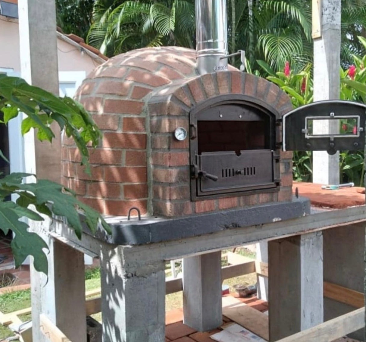 Premium Rustic Lisboa Hybrid Pizza Oven - Best Seller for Outdoor Cooking, Backyard Parties & Authentic Wood-Fired Pizza at Home