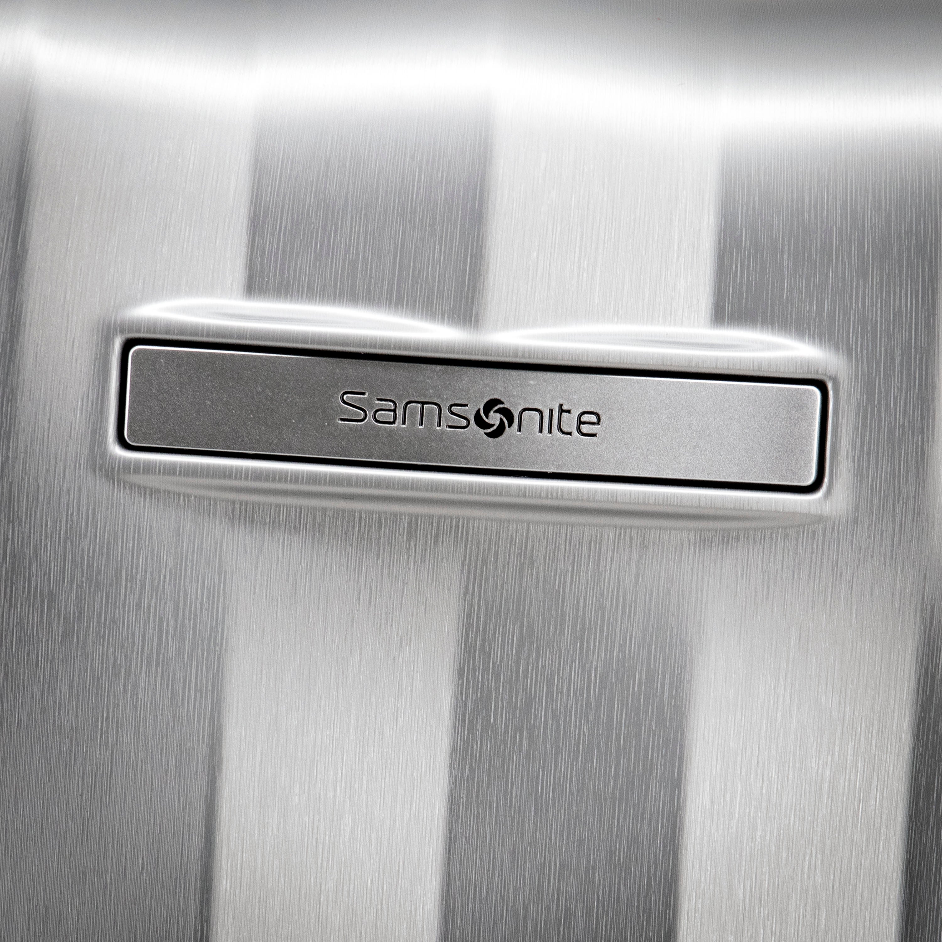 Samsonite Ziplite 6 Spinner Large Expandable Suitcase - 28