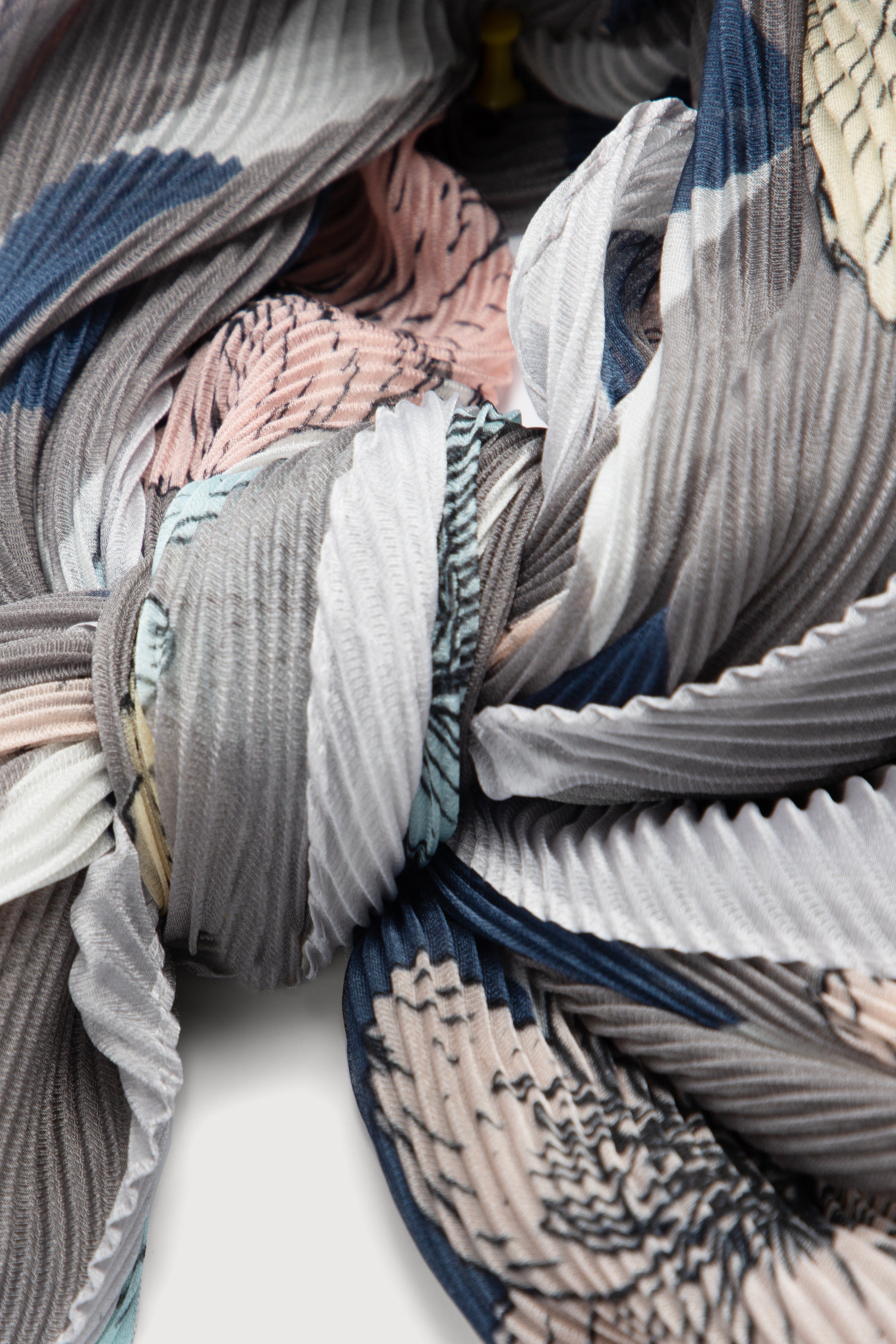 Floral Geo Pleated Scarf - Stylish Fashion Accessory for Women, Lightweight Shawl Wrap for Spring & Summer Outfits, Perfect for Office, Travel and Special Occasions