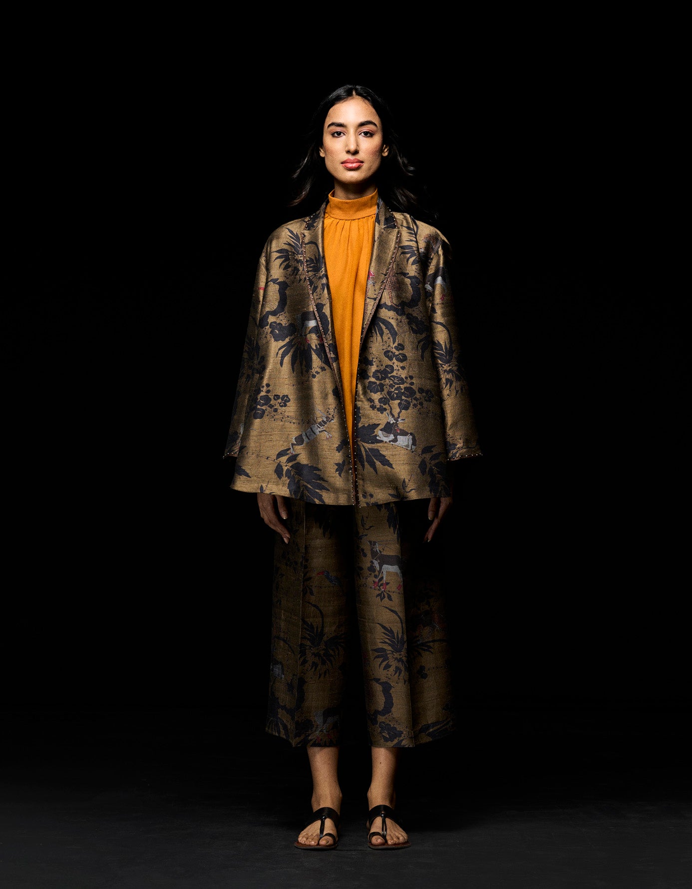 Luxury Beige Silk Dupioni Cape Coat for Women - Elegant Evening Wear & Special Occasion Outerwear