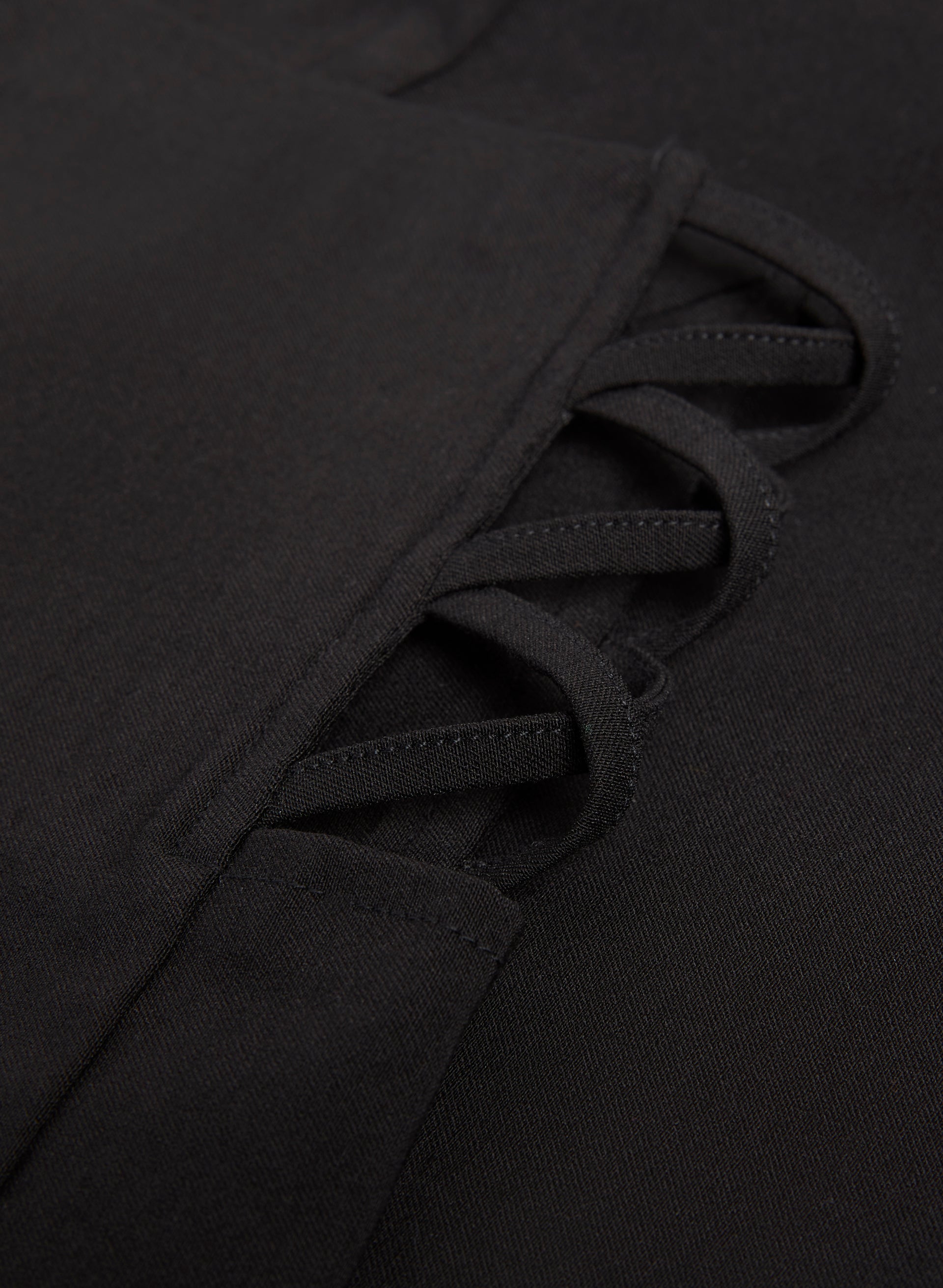 Cross Detail Capris - Women's Stretchy High-Waisted Yoga Pants for Workout & Lounge | Perfect for Yoga, Gym, Running and Casual Wear
