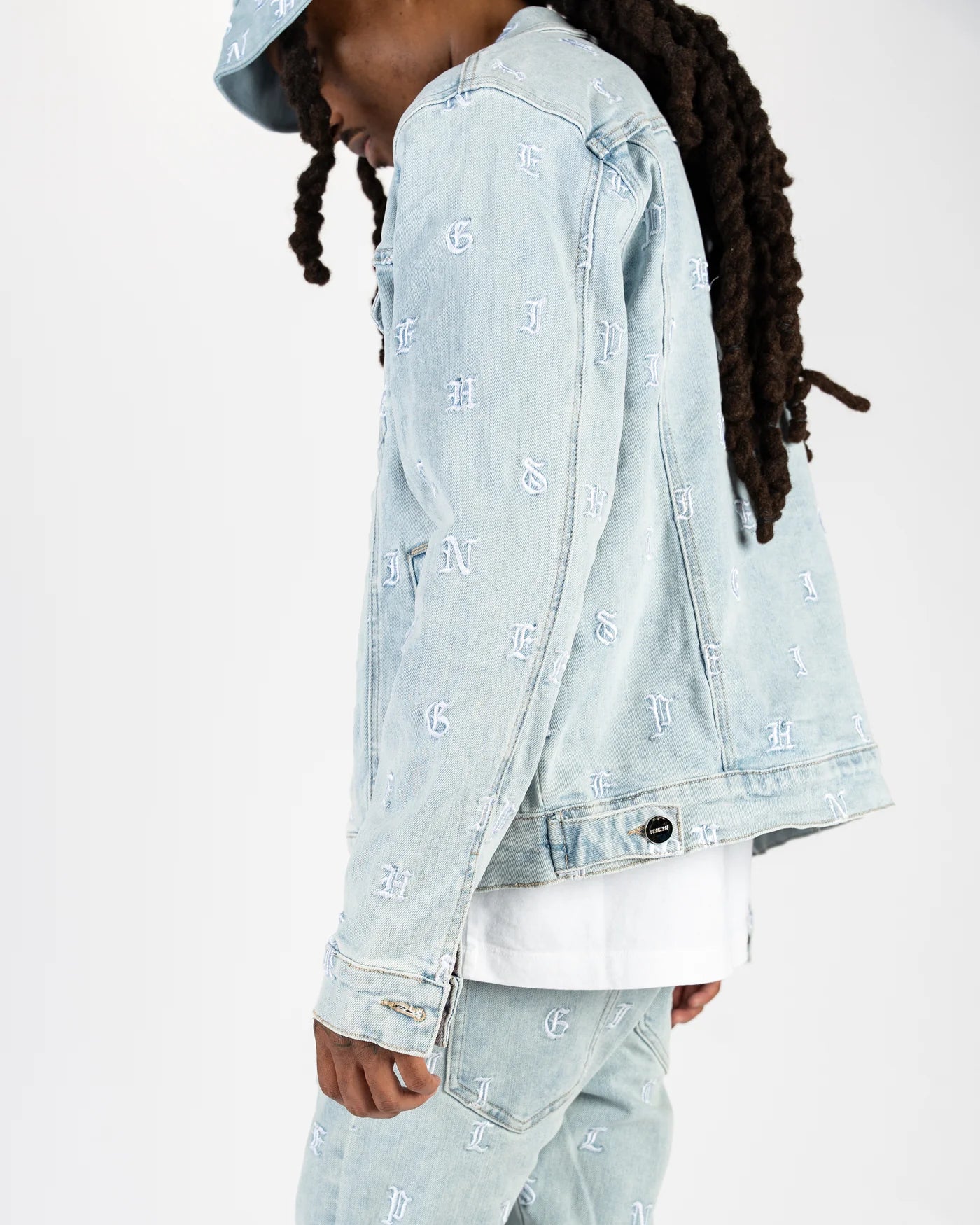 PHEELINGS SOUL STAMPED DENIM JACKET for Women - Vintage Distressed Denim Coat with Unique Embroidery - Perfect for Casual Outfits, Music Festivals & Streetwear Fashion