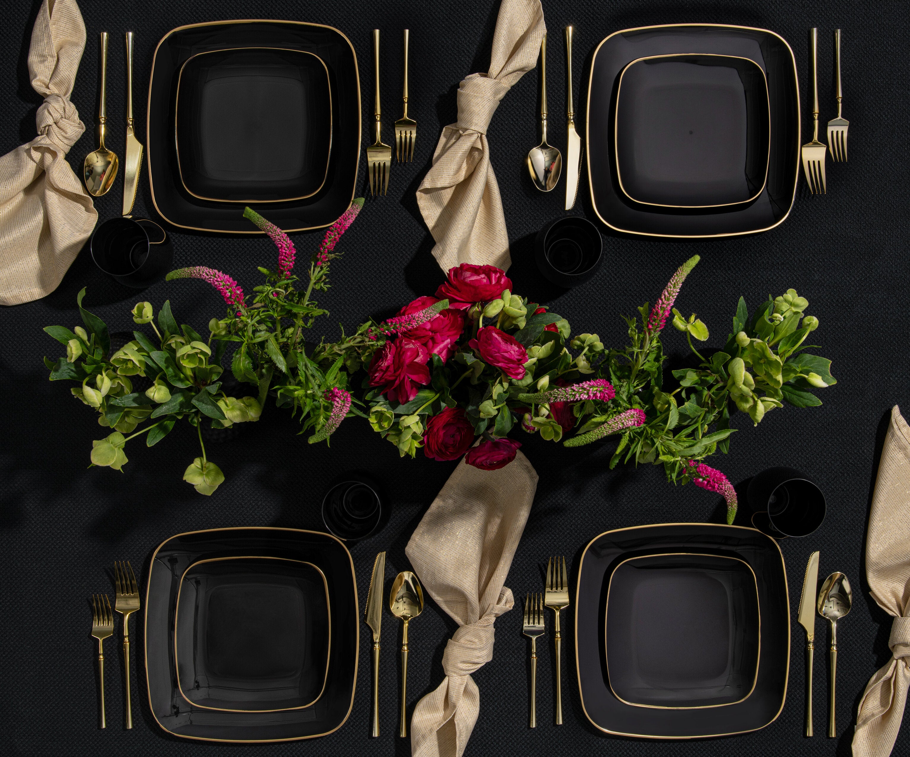 Black and Gold Rim Square Plastic Plates - 10 Pack Classic Dinnerware Set for Parties, Weddings & Events - Elegant Disposable Plates for Catering, BBQs & Special Occasions