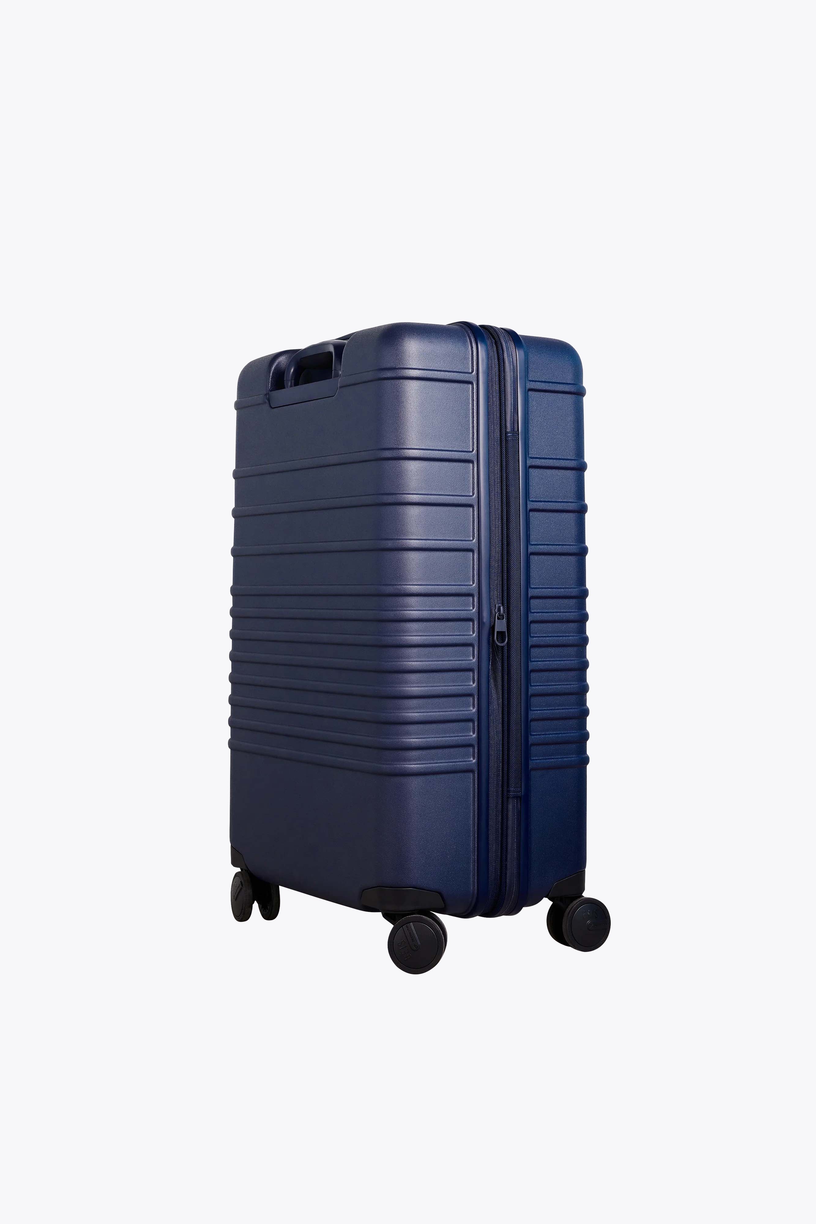 Navy Medium Check-In Rolling Luggage - Perfect for Air Travel & Business Trips