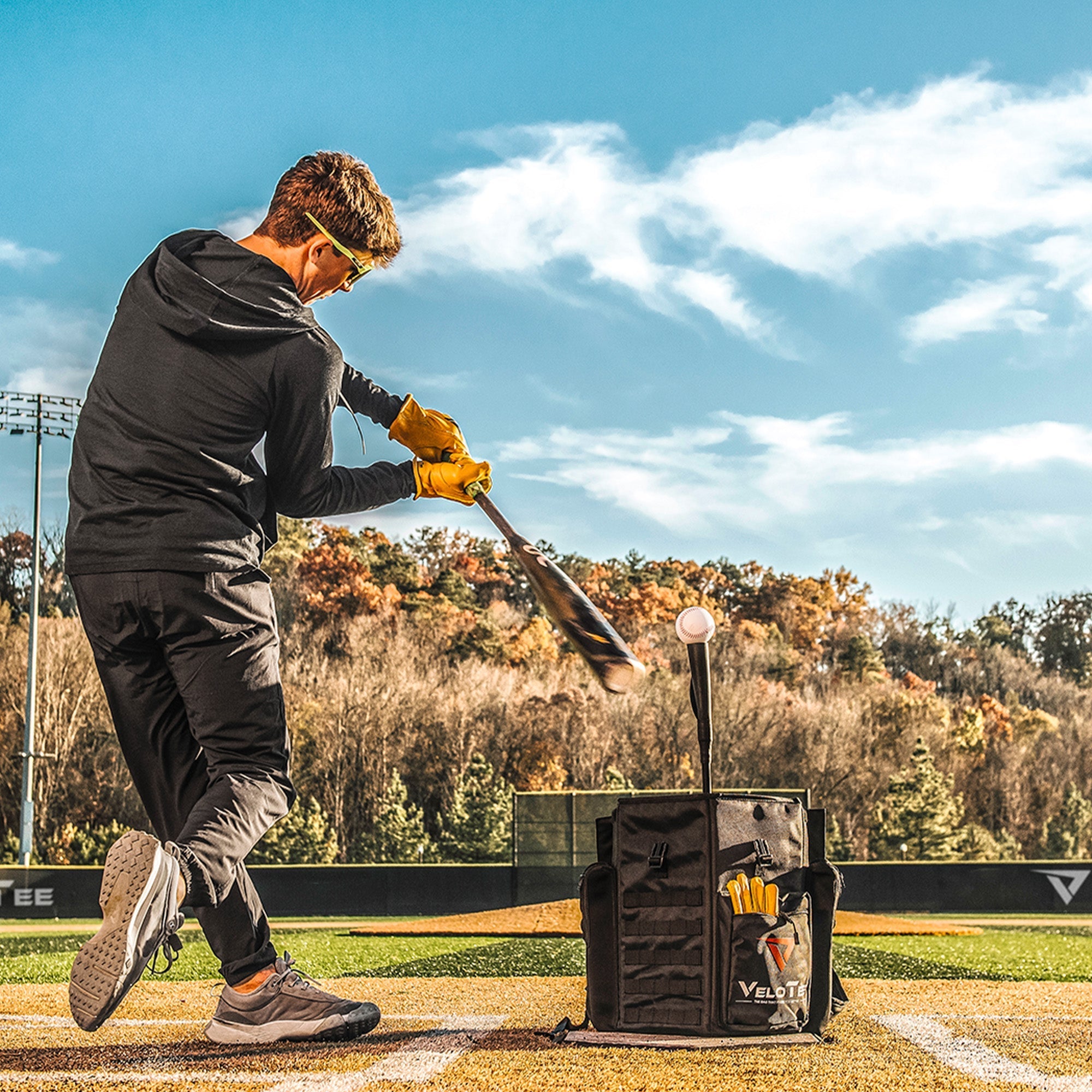 VeloTee 2.0 Baseball & Softball Bat Bag with Adjustable Batting Tee - Durable Sports Equipment for Training & Games - Perfect for Baseball Players & Coaches