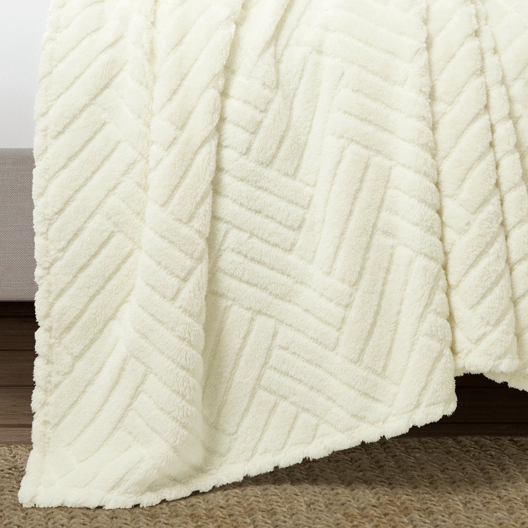 Ultra Soft Sherpa Jacquard Geometric Blanket - Cozy Bedspread for Winter Warmth, Perfect for Sofa, Bed & Home Decor