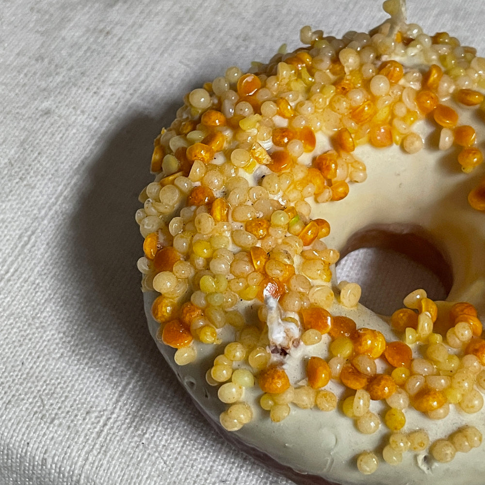 White Frosting Doughnut Candle - Sweet-Scented Donut-Shaped Soy Wax Candle for Home Decor, Birthday Parties & Cozy Ambiance