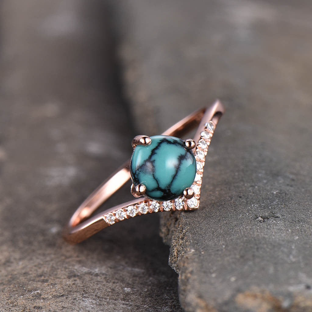 Elegant Turquoise Engagement Ring with Curved V Diamond Band - Perfect for Wedding, Proposal & Anniversary Gifts
