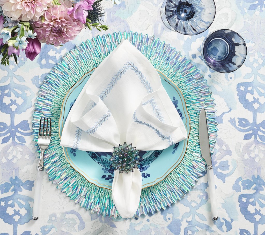 Premium Jardin Napkins Set of 4 - 100% Cotton Decorative Table Napkins for Dining, Parties & Home Decor - Elegant Dinner Napkins for Everyday Use & Special Occasions