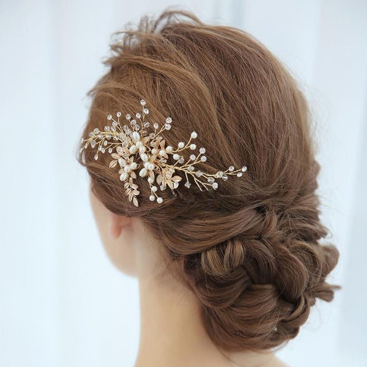 Elegant Gold Bridal Hair Comb (S8108) – Perfect for Weddings, Prom & Special Occasions – Wholesale Available