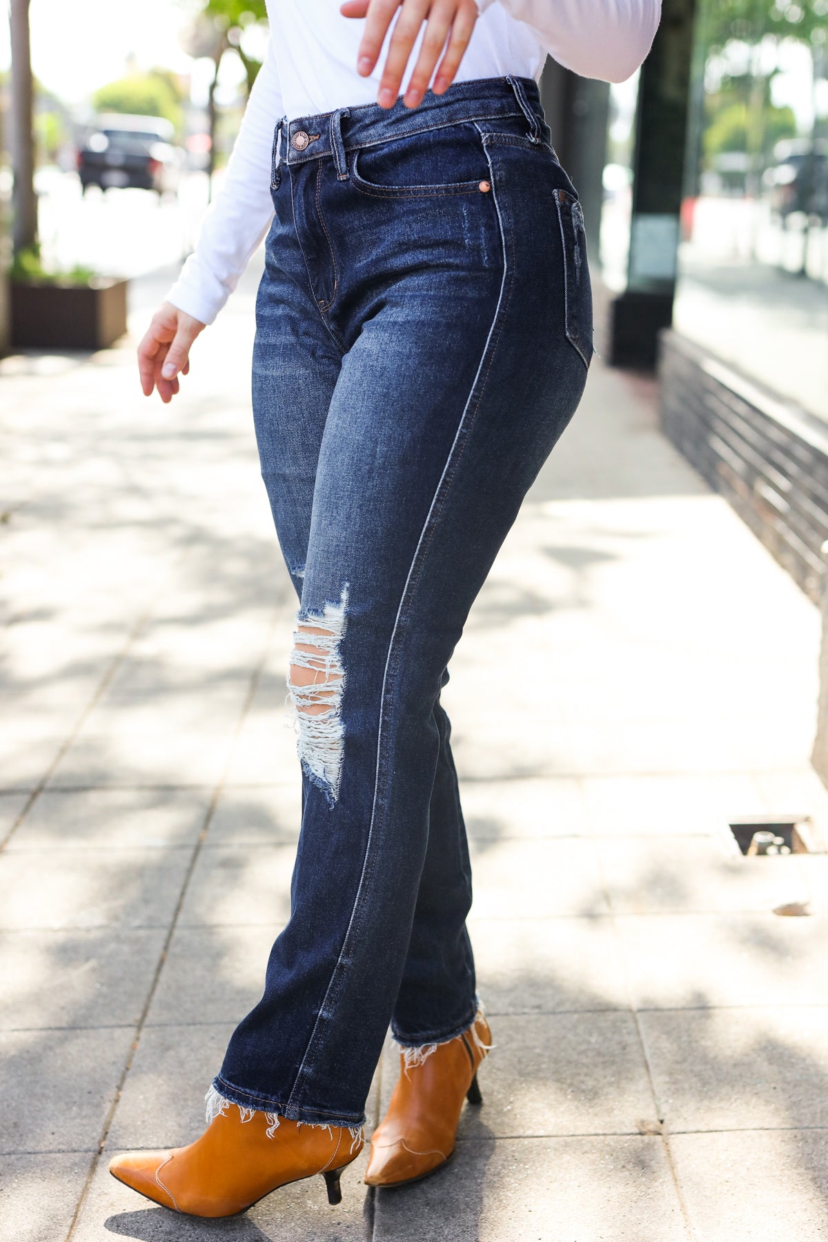 Judy Blue Women's Dark Wash Mid Rise Distressed Straight Leg Jeans - Comfortable & Stylish for Casual Wear, Work & Everyday Outfits
