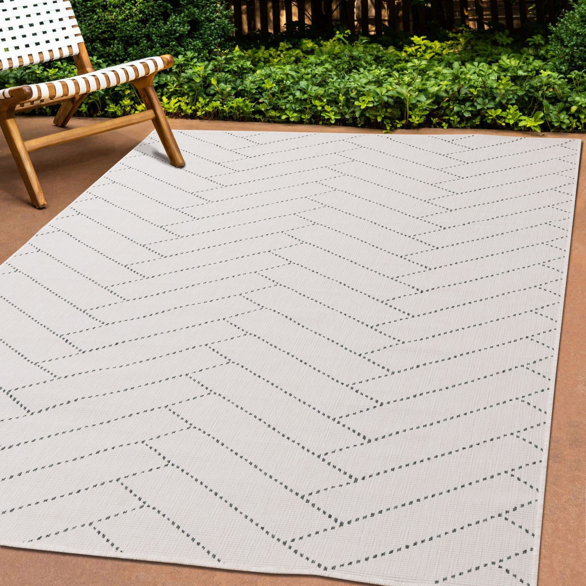 Stylish Bristol Area Rug - Soft & Durable Non-Slip Living Room Carpet - Perfect for Bedroom, Office, or Home Decor