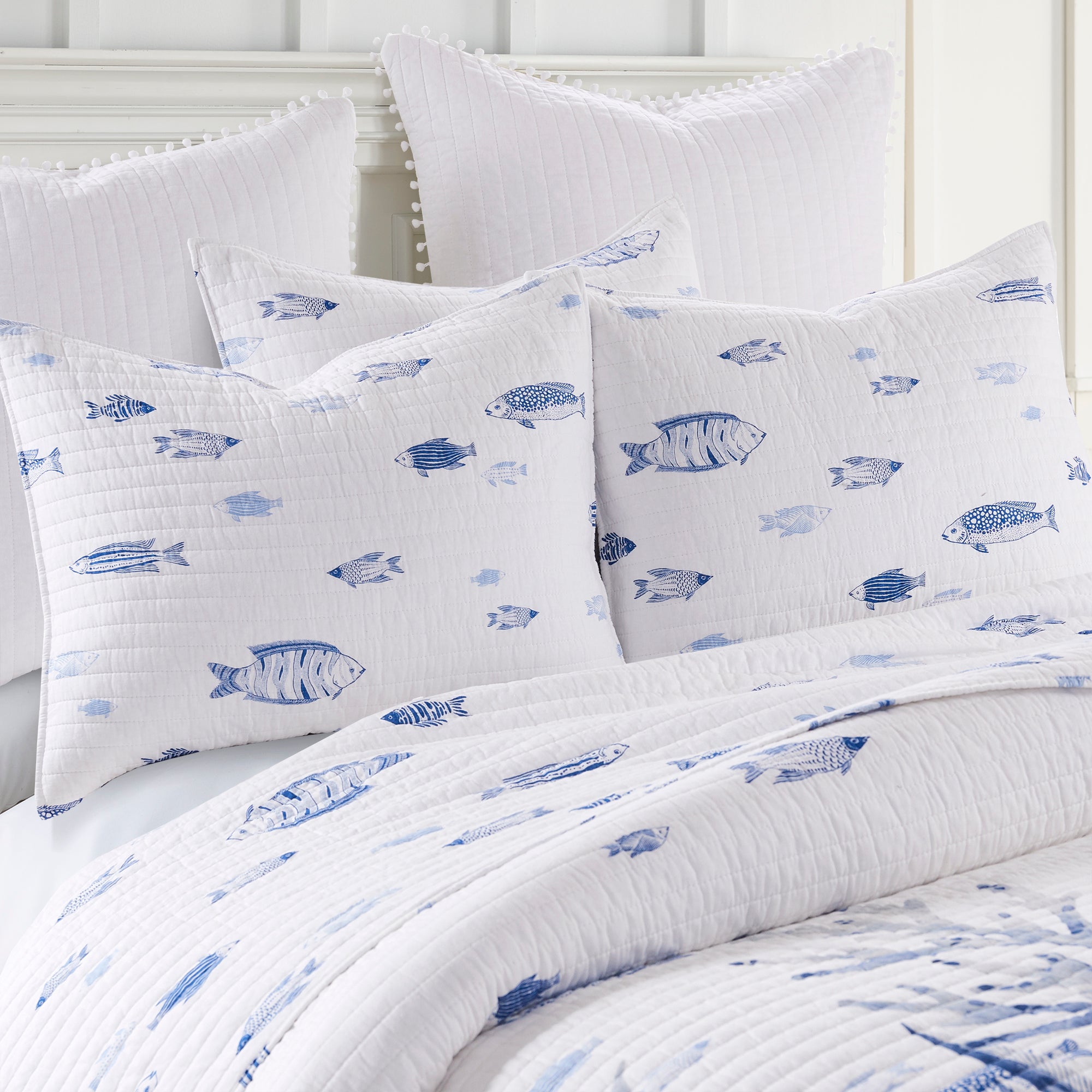 Indigo Tide Quilt Set - Queen Size Bedding with Soft Cotton Cover - Perfect for Cozy Bedrooms, Guest Rooms & Dorm Decor