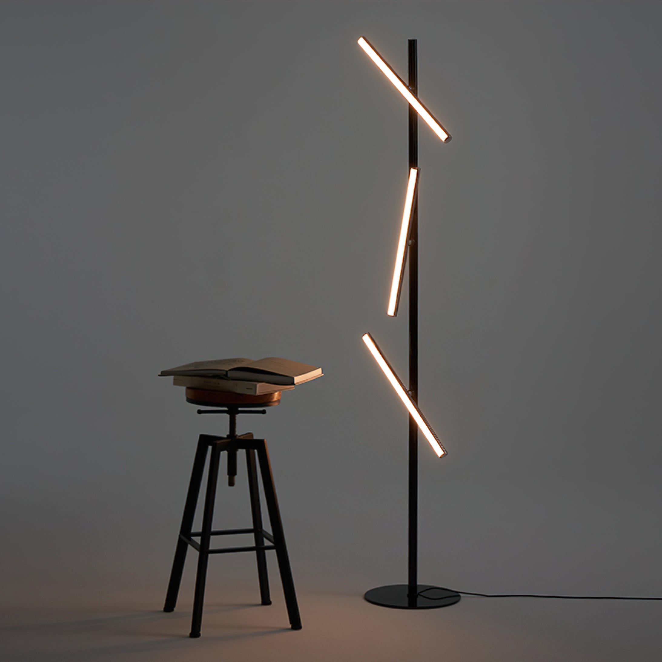 Modern Cross Turn Adjustable Floor Lamp for Living Room - Stylish Reading Light with Flexible Gooseneck, Perfect for Bedroom, Office & Study