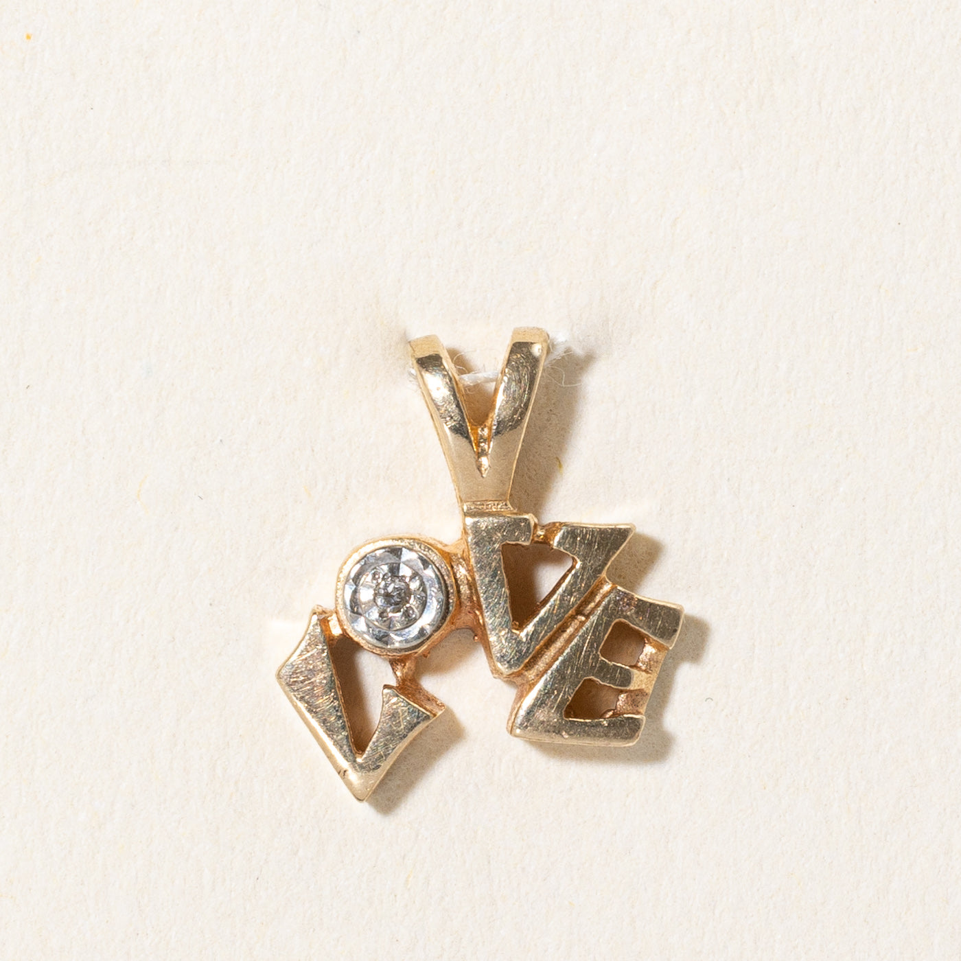 0.01ct Diamond 'Love' Pendant Necklace - Elegant 14K Gold Heart Pendant for Women - Perfect Gift for Anniversary, Valentine's Day & Romantic Occasions
