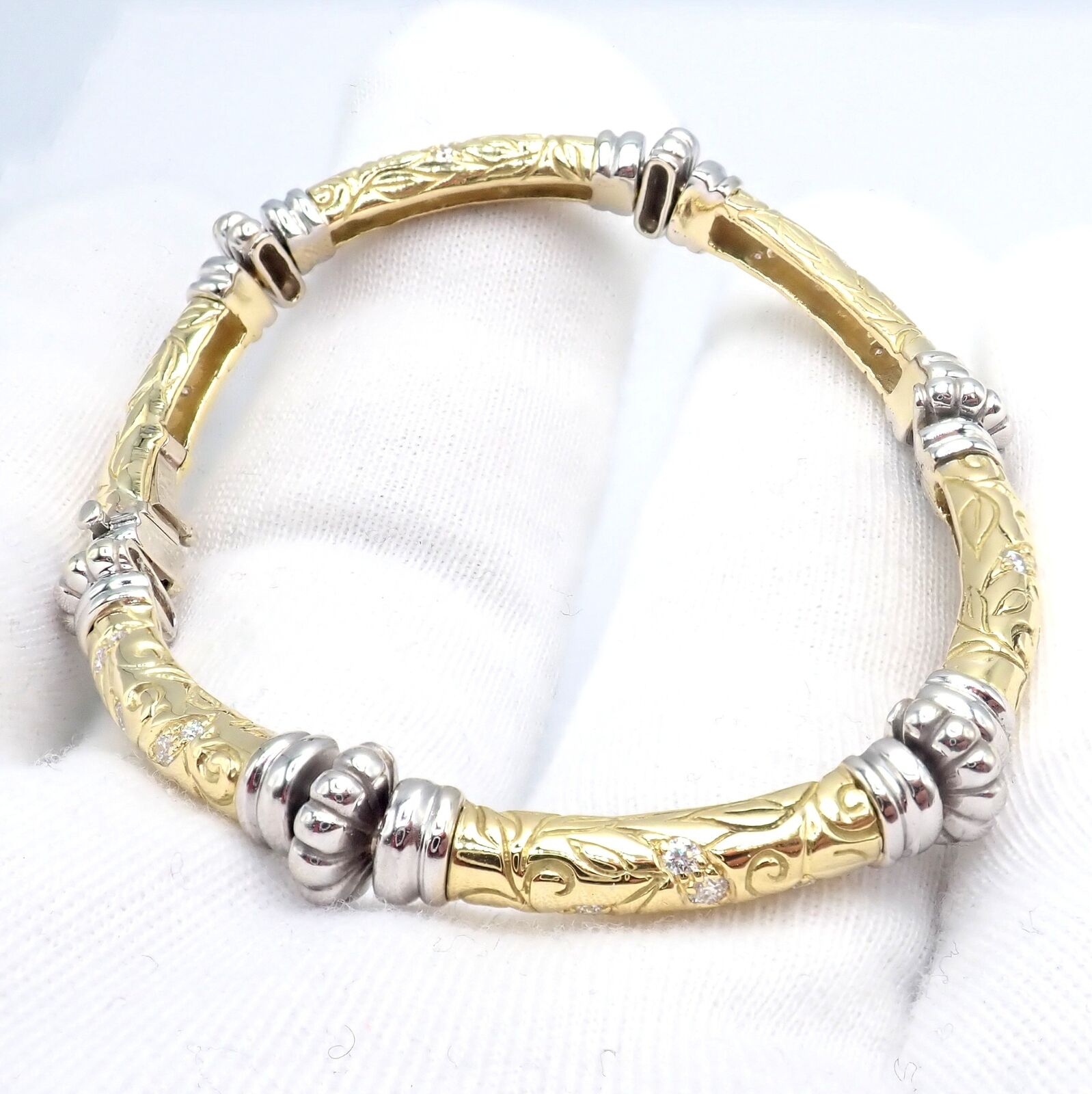 Vintage 18k Yellow & White Gold Diamond Laurel Bracelet for Women - Elegant Jewelry Gift for Anniversary, Wedding & Special Occasions