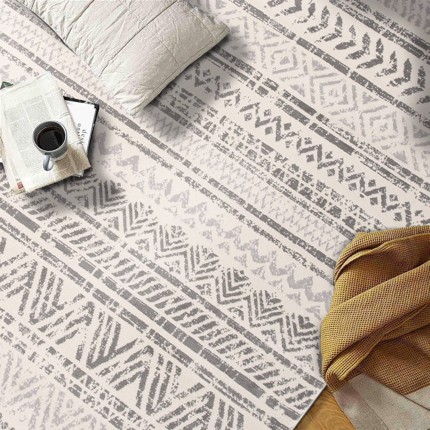 Geometric Boho Area Rug 6'6