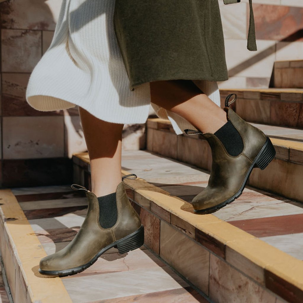 Blundstone 2170 Women's Chelsea Boots - Comfortable Leather Ankle Booties with Heel in Olive Green | Perfect for Work, Outdoor Activities & Casual Wear