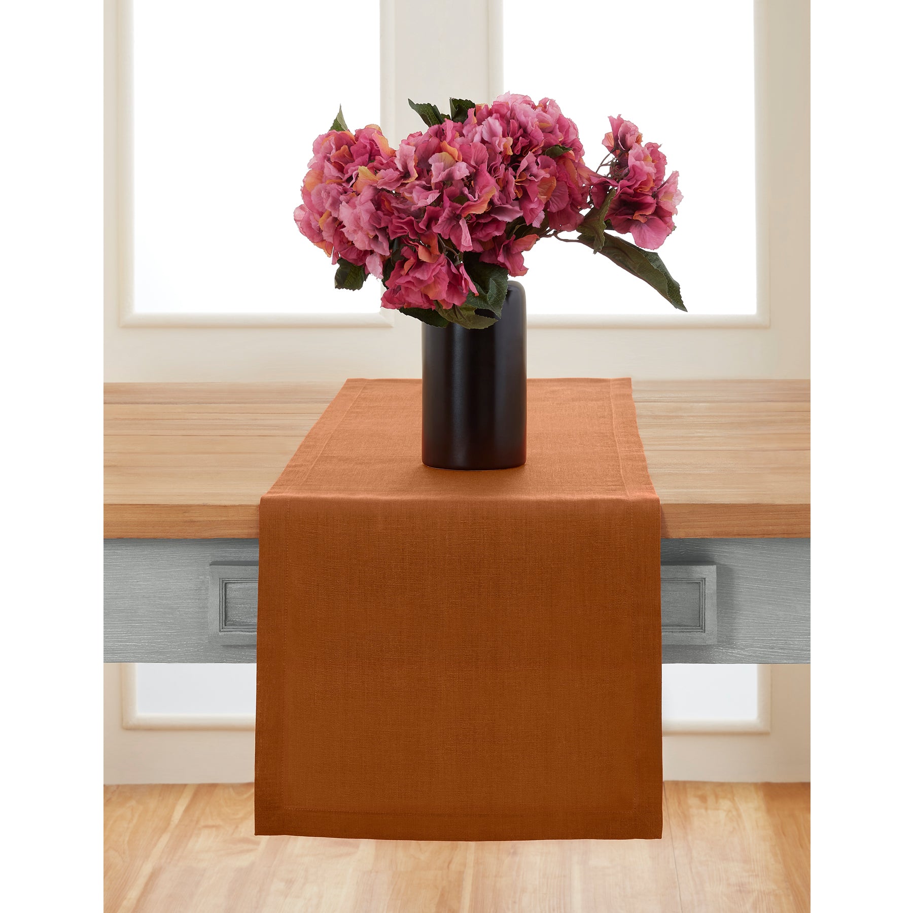 Elegant Fete Table Runner for Weddings, Parties & Events - Premium Decorative Dining Table Cloth for Home Decor & Special Occasions