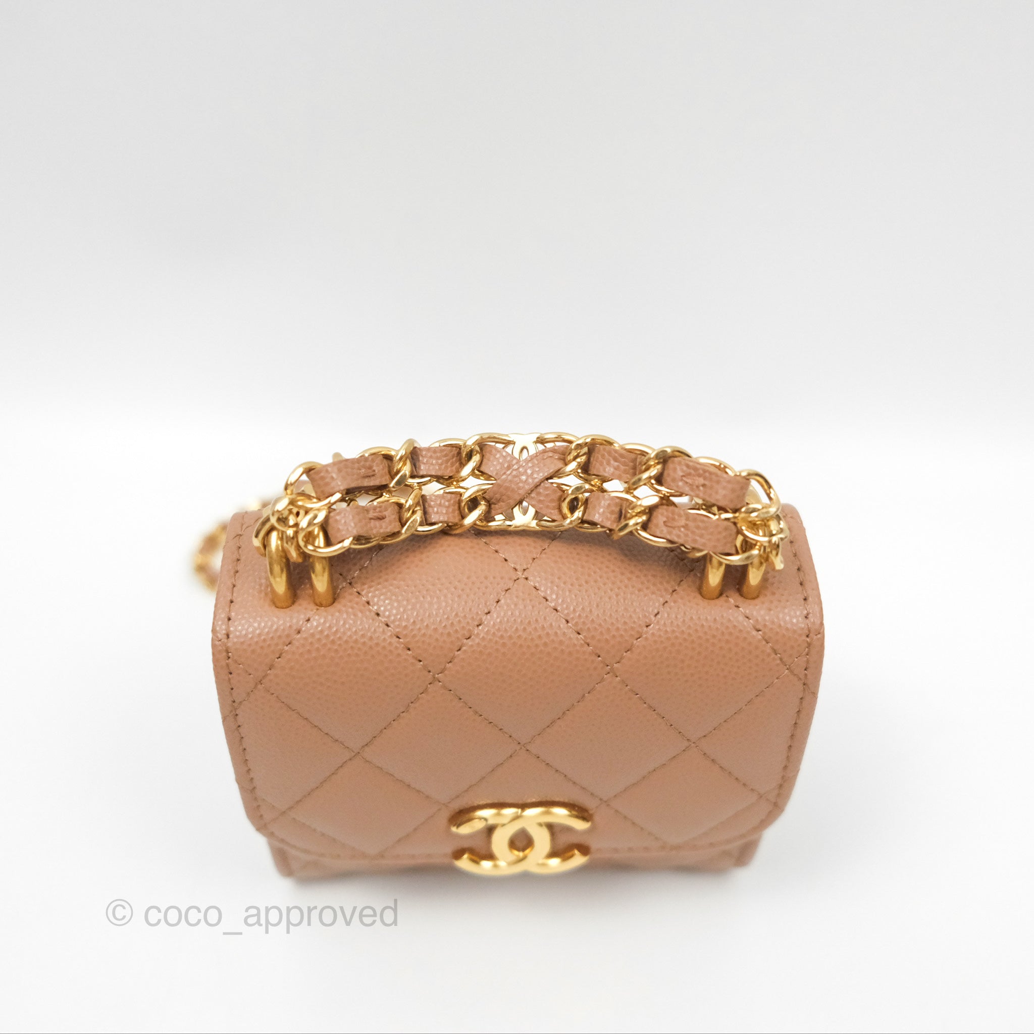 Chanel CC Chain Clutch Bag in Beige Caviar Leather with Gold Hardware - Perfect for Evening Parties & Luxury Events