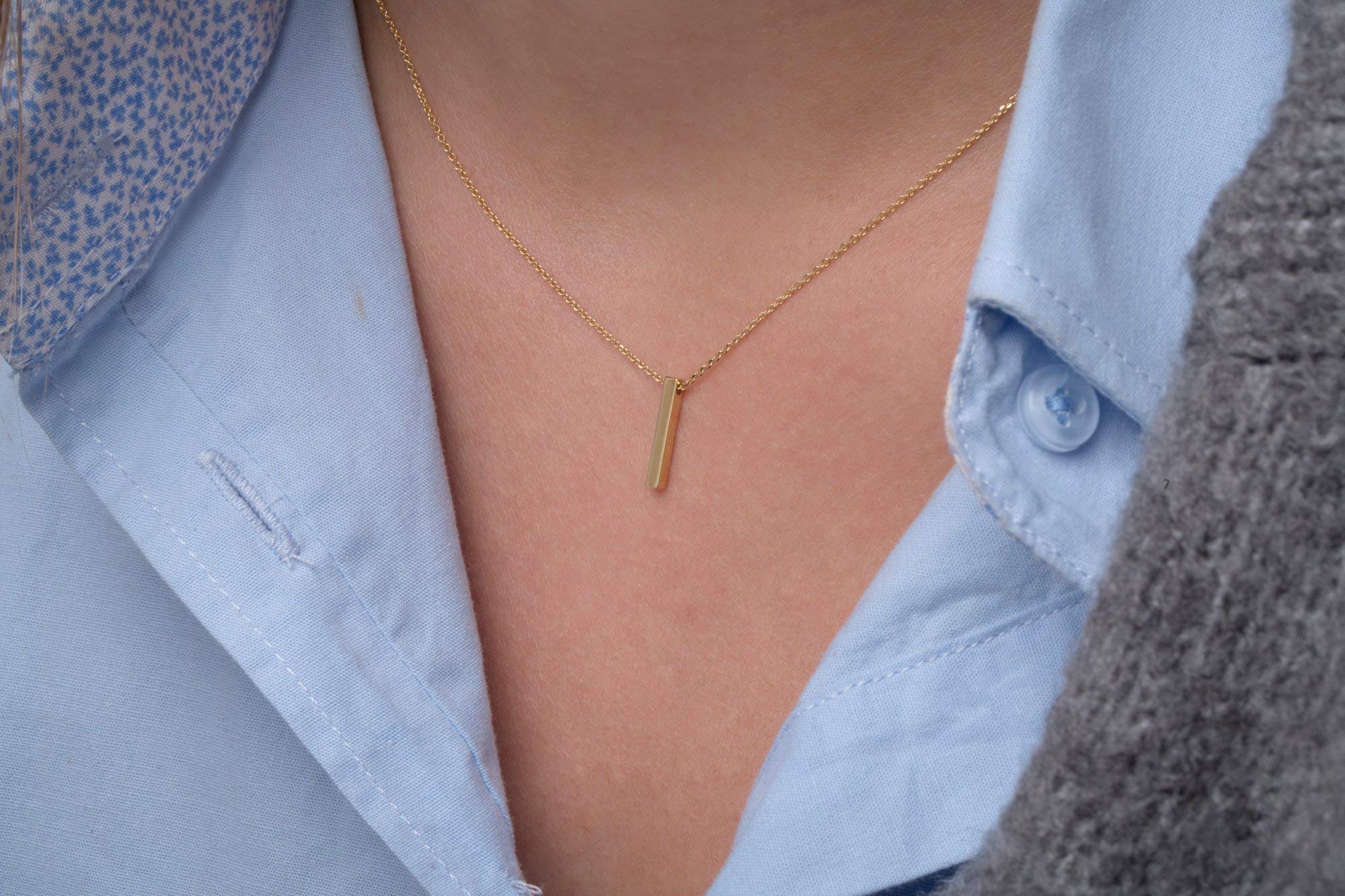 Elegant 14K Gold Bar Necklace - Square Bar Pendant, Rose Gold Tiny Bar Necklace for Women, Trendy Minimalist Jewelry Gift for Her | Perfect for Everyday Wear, Date Nights & Special Occasions