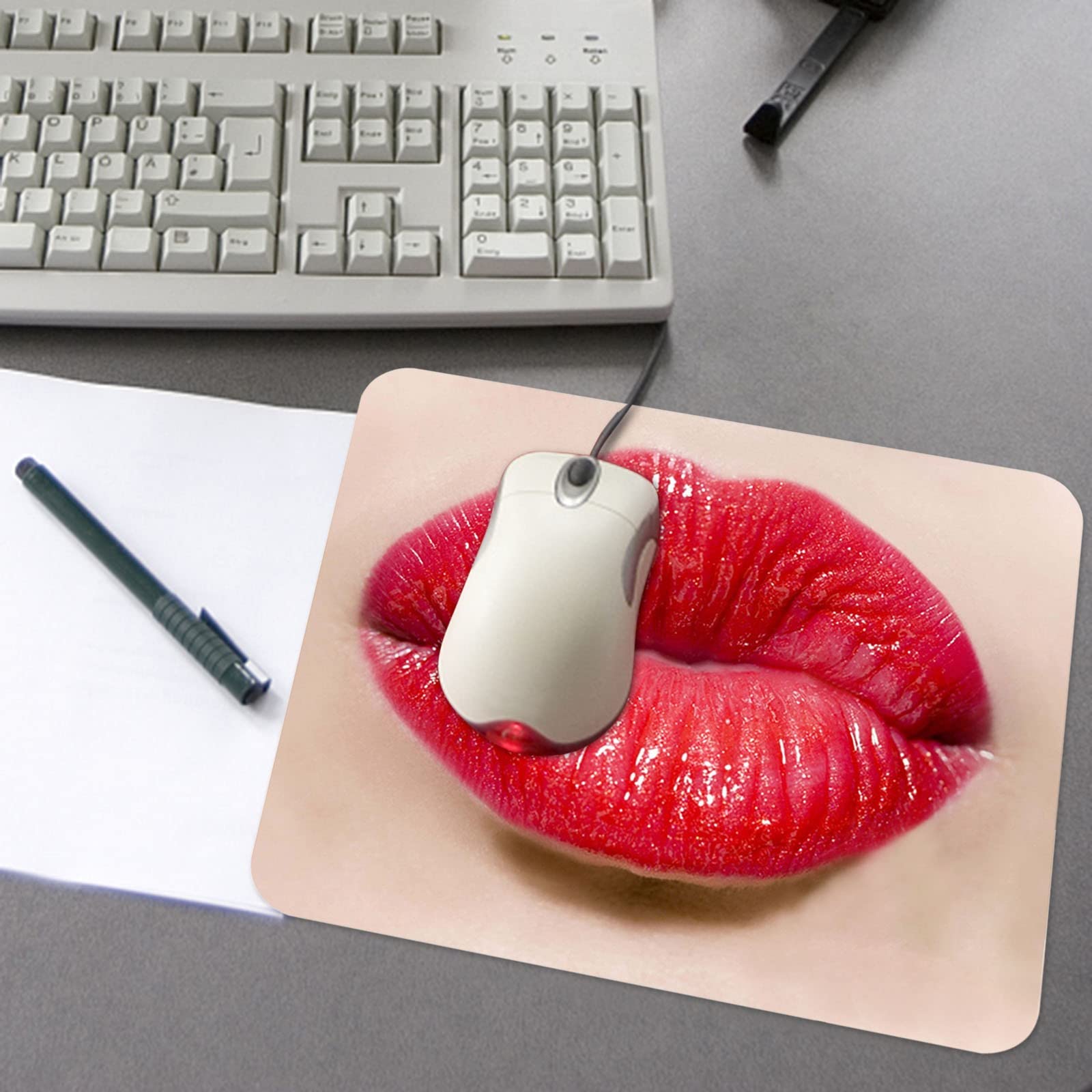Sexy Red Lips Glamour Gaming Mouse Pad - Non-Slip Rubber Base, 7.9x9.5 Inch Desk Mat for PC, Laptop, Office & Home Decor - Perfect for Gamers, Workstations & Stylish Setups (XZS-003)
