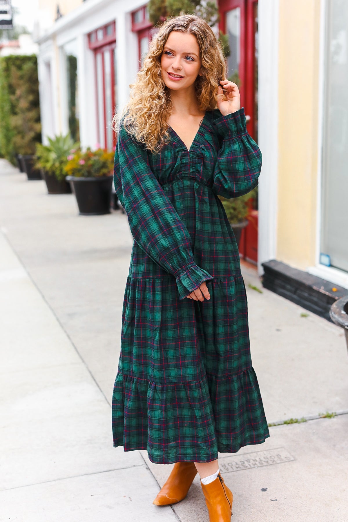 Hunter Green Plaid Elastic V-Neck Tiered Maxi Dress for Women - Flowy Long Summer Dress for Casual Outings, Beach Vacations & Date Nights