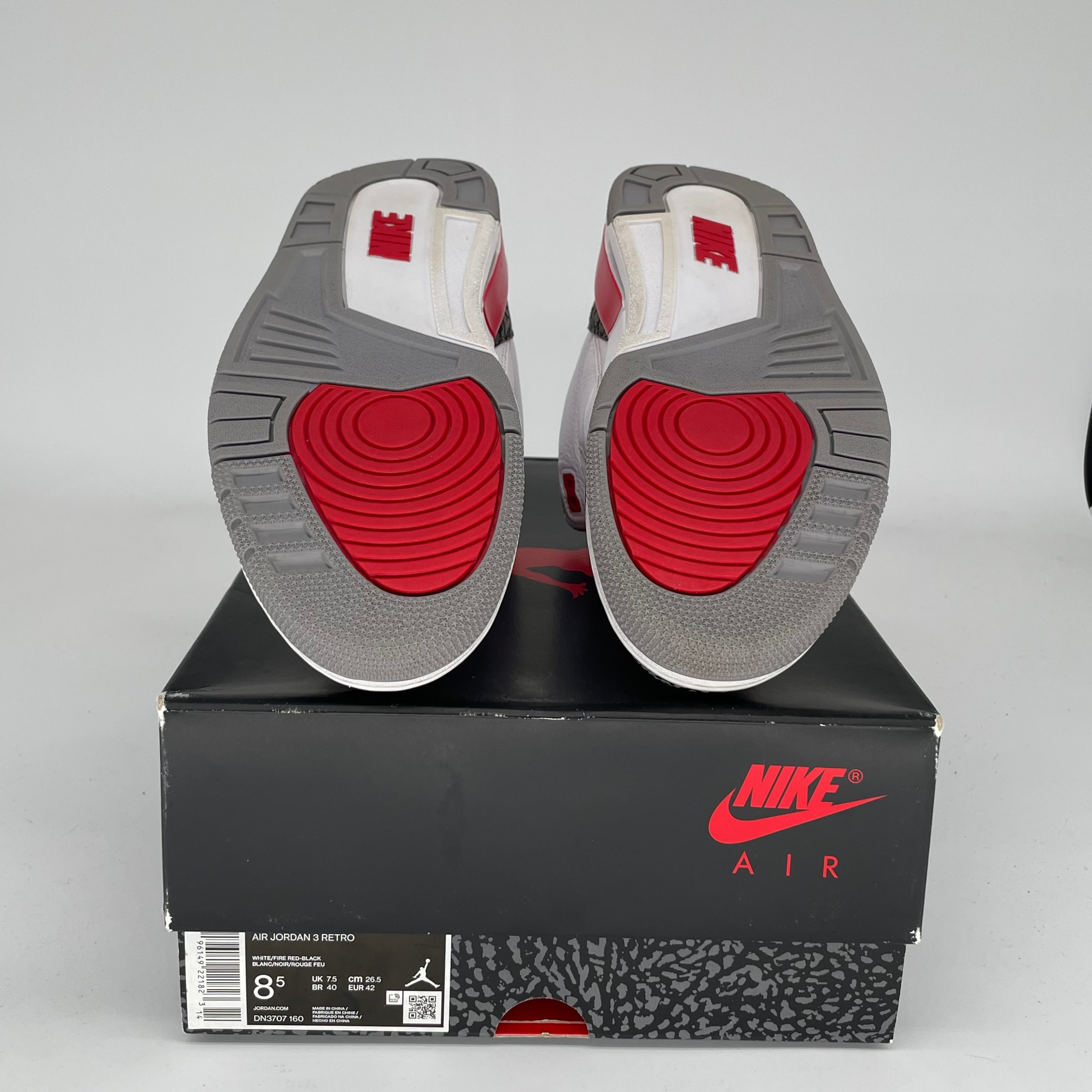 AIR JORDAN 3 Retro Fire Red Men's Basketball Shoes Size 8.5 DN3707-160 - Perfect for Streetwear, Sneaker Collection & Casual Wear