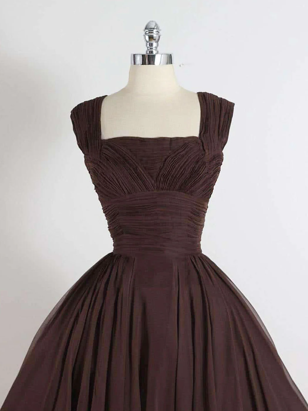 Elegant Brown A-Line Short Prom Dress for Homecoming - Perfect for Parties, Dances & Special Occasions