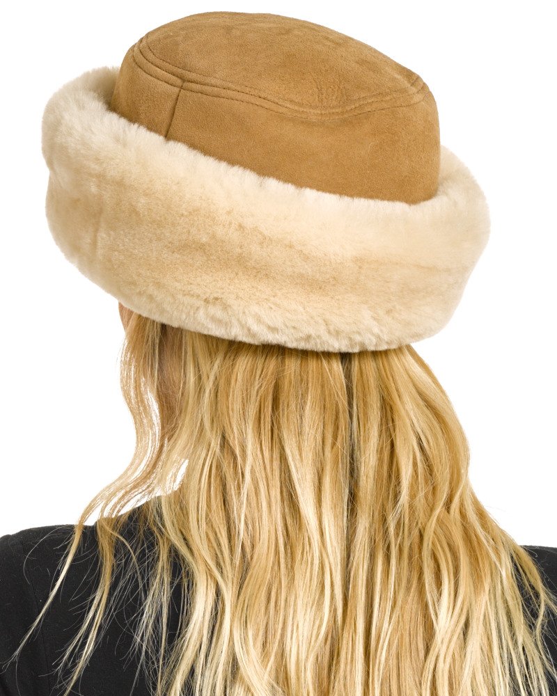 Warm & Cozy Kelowna Shearling Sheepskin Hat for Winter - Stylish & Comfortable Unisex Beanie for Outdoor Activities, Skiing, and Cold Weather