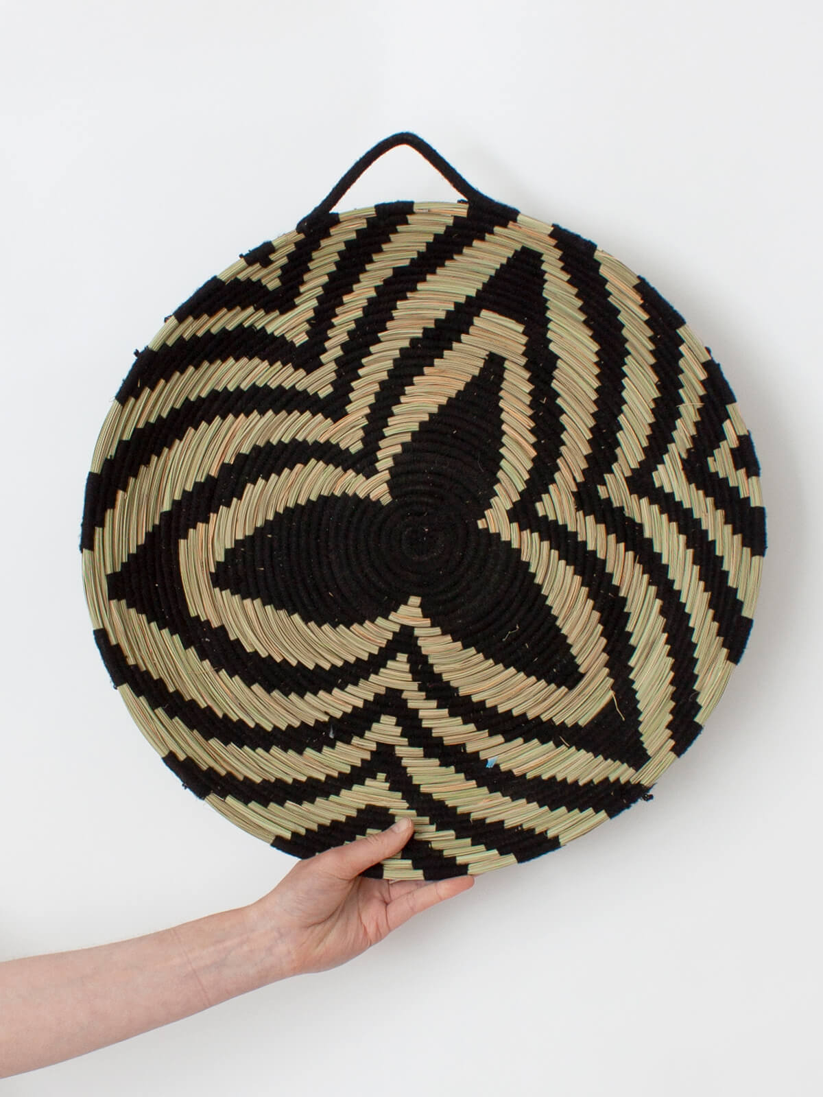 Handwoven Moroccan Wool and Reed Plates – Authentic Eco-Friendly Tableware for Dining & Home Decor | Perfect for Boho, Farmhouse, and Rustic Style Settings