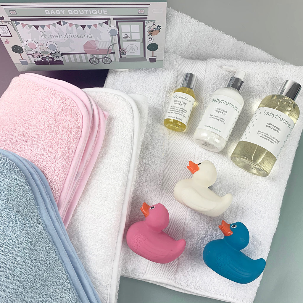 Personalized Baby Bathtime Gift Set - Soft White Cotton Bath Essentials for Newborns & Infants | Perfect Baby Shower, Birthday & New Parent Gift